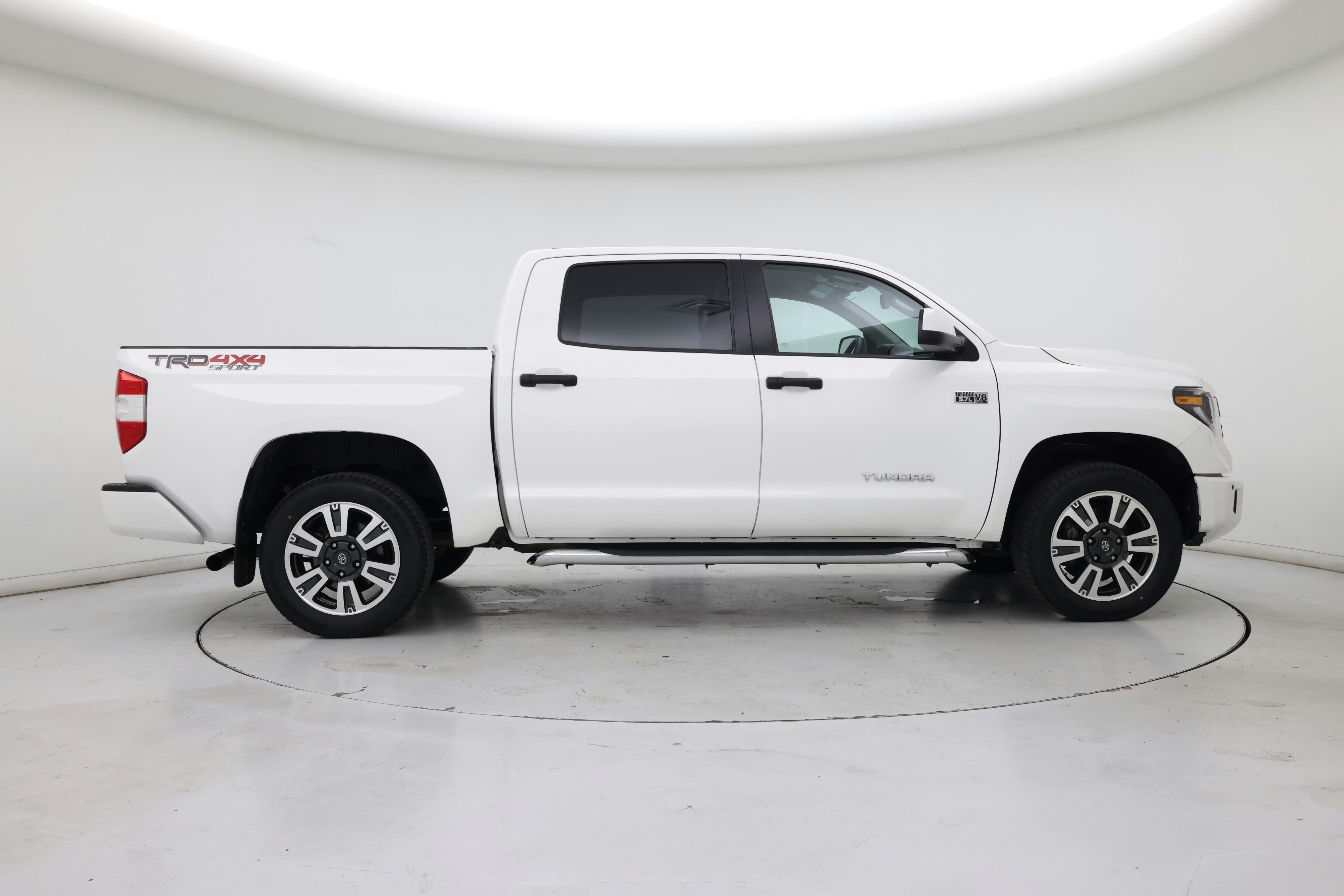 Thumbnail: 2021 Toyota Tundra - 7
