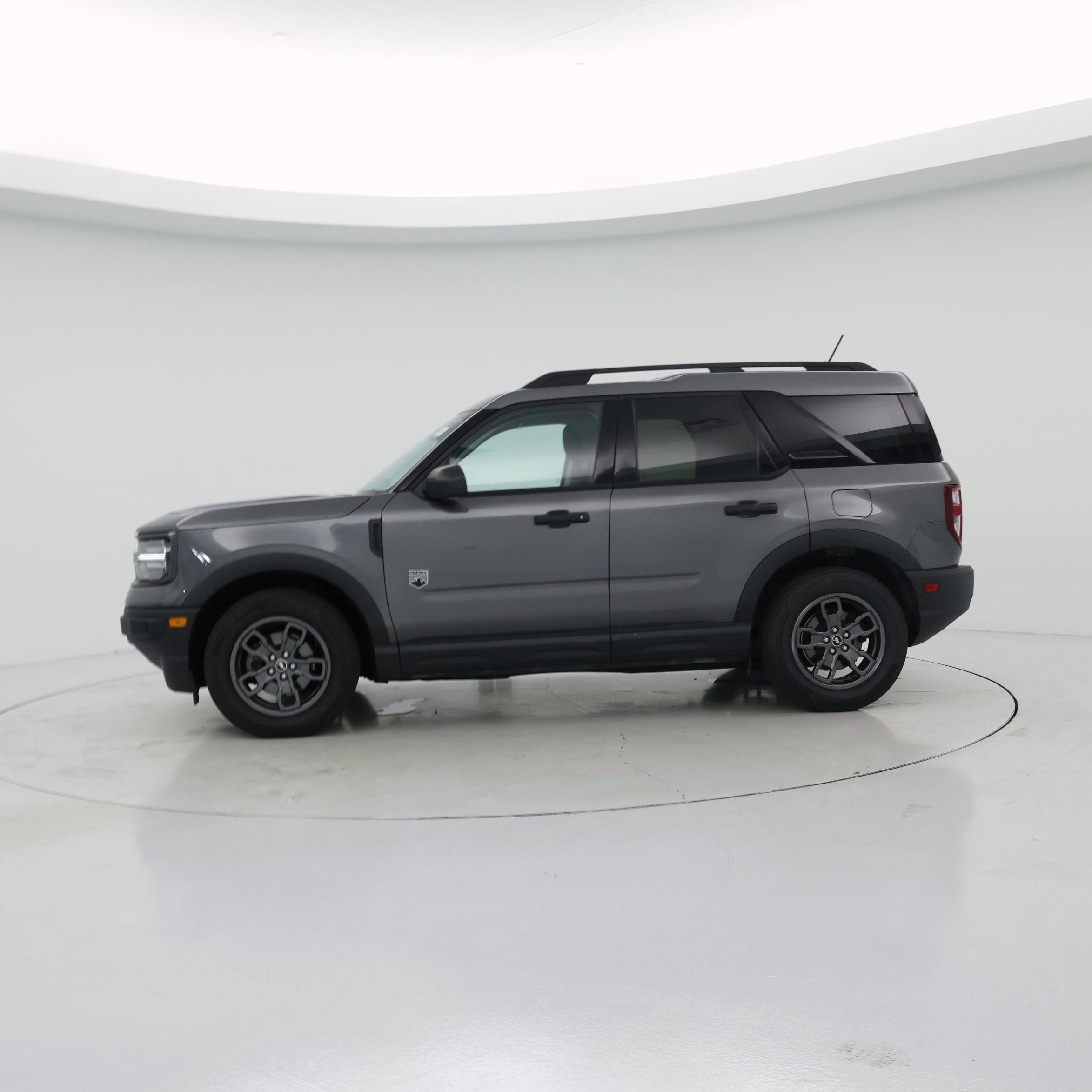 Thumbnail: 2021 Ford Bronco Sport - 3