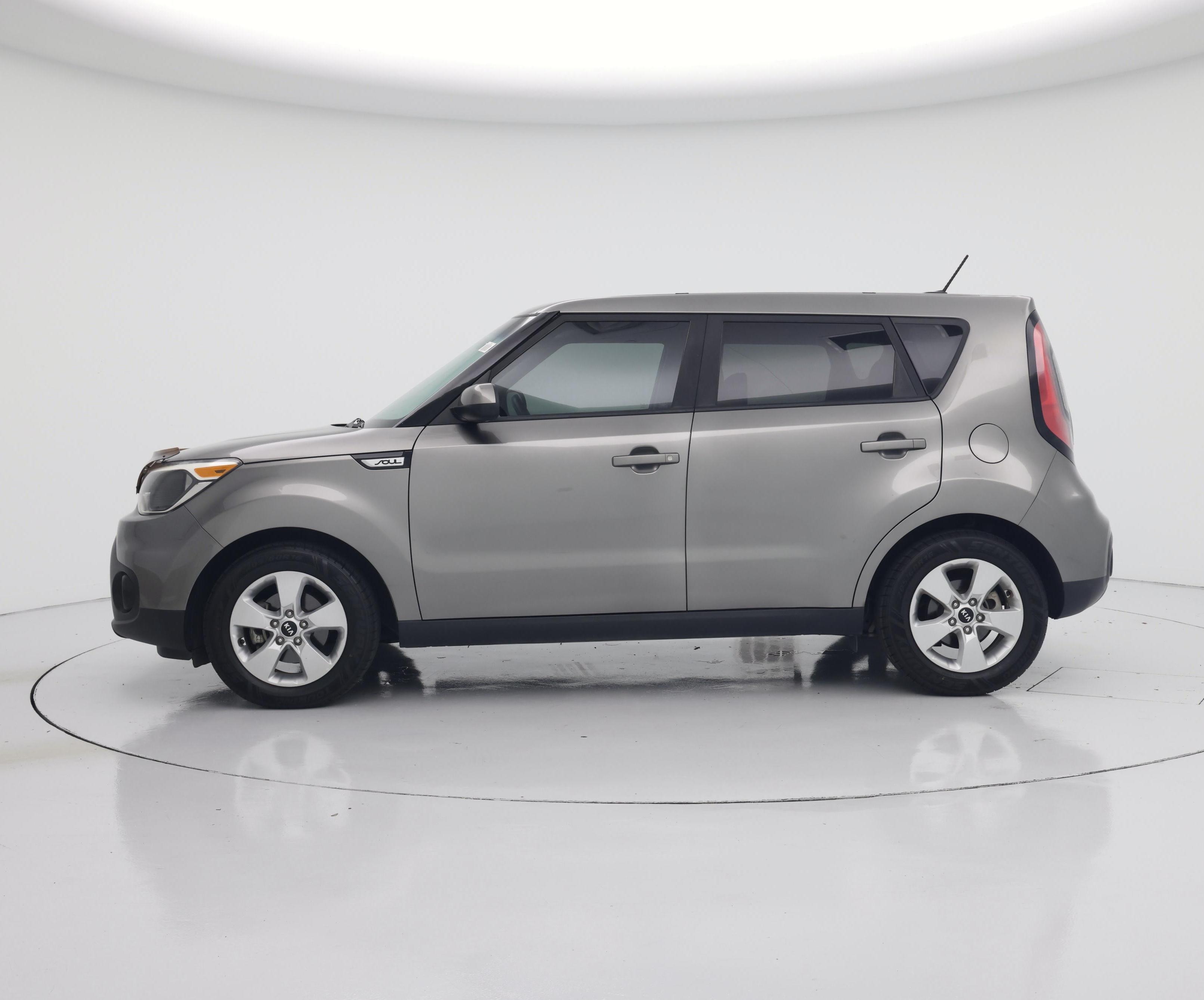 Thumbnail: 2019 Kia Soul - 3