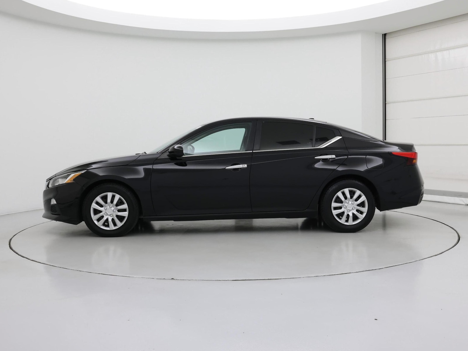 2019 Nissan Altima S - Photo 4