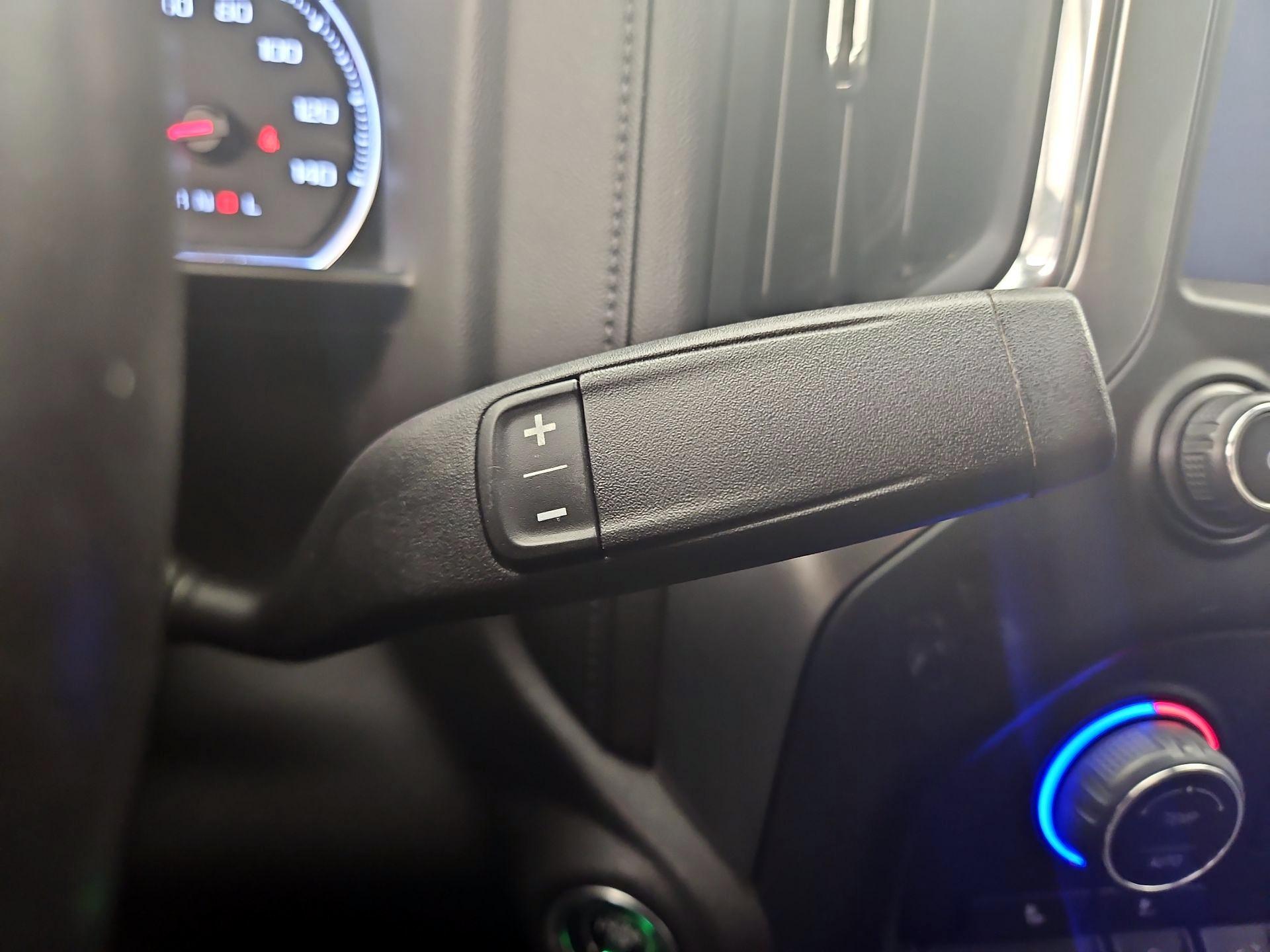 Thumbnail: 2022 Chevrolet Silverado 1500 - 17