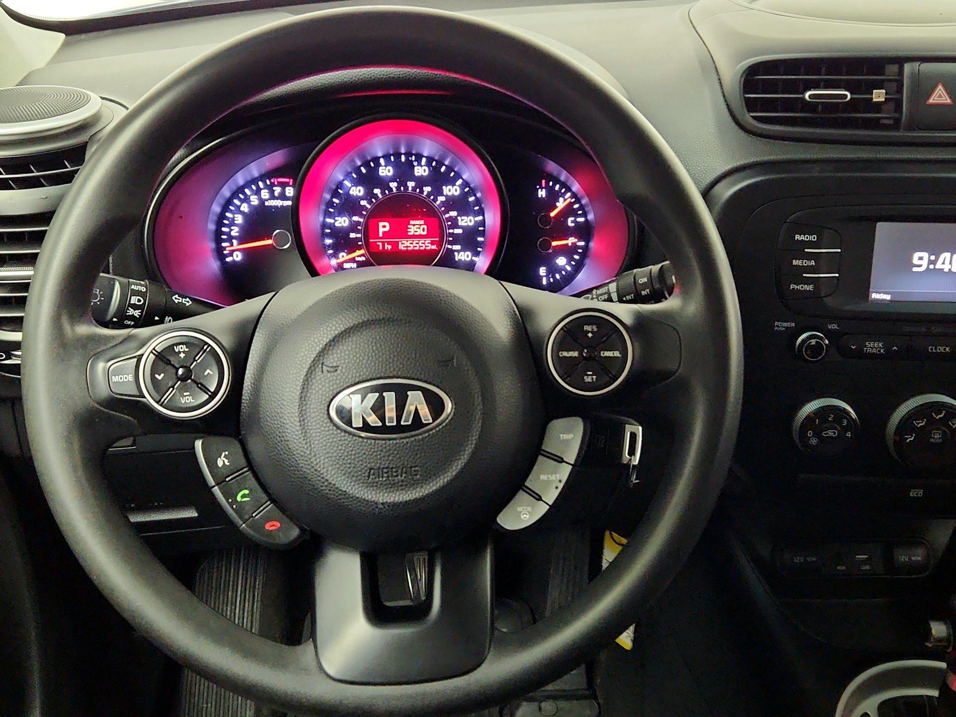 Thumbnail: 2016 Kia Soul - 10