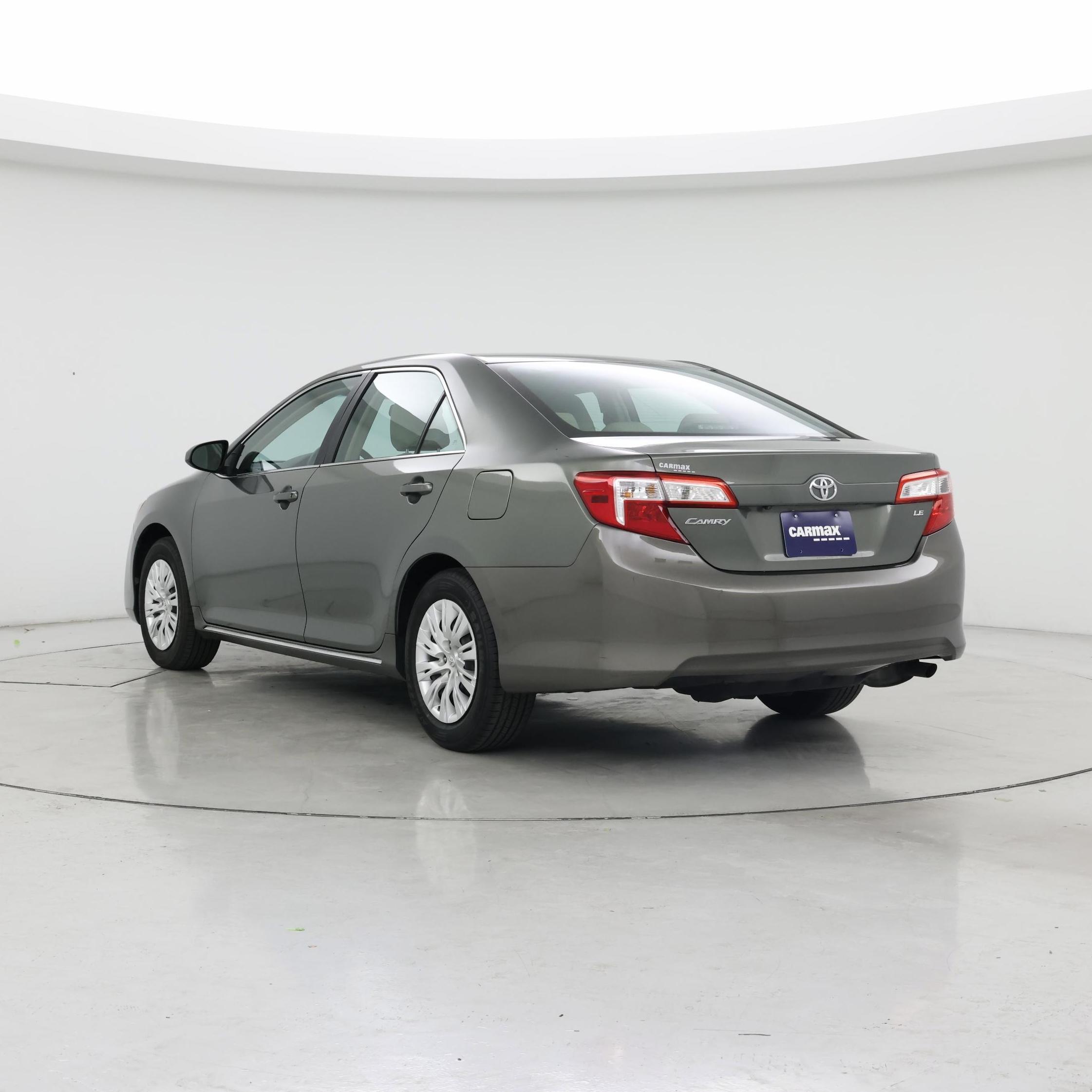 Thumbnail: 2014 Toyota Camry - 2