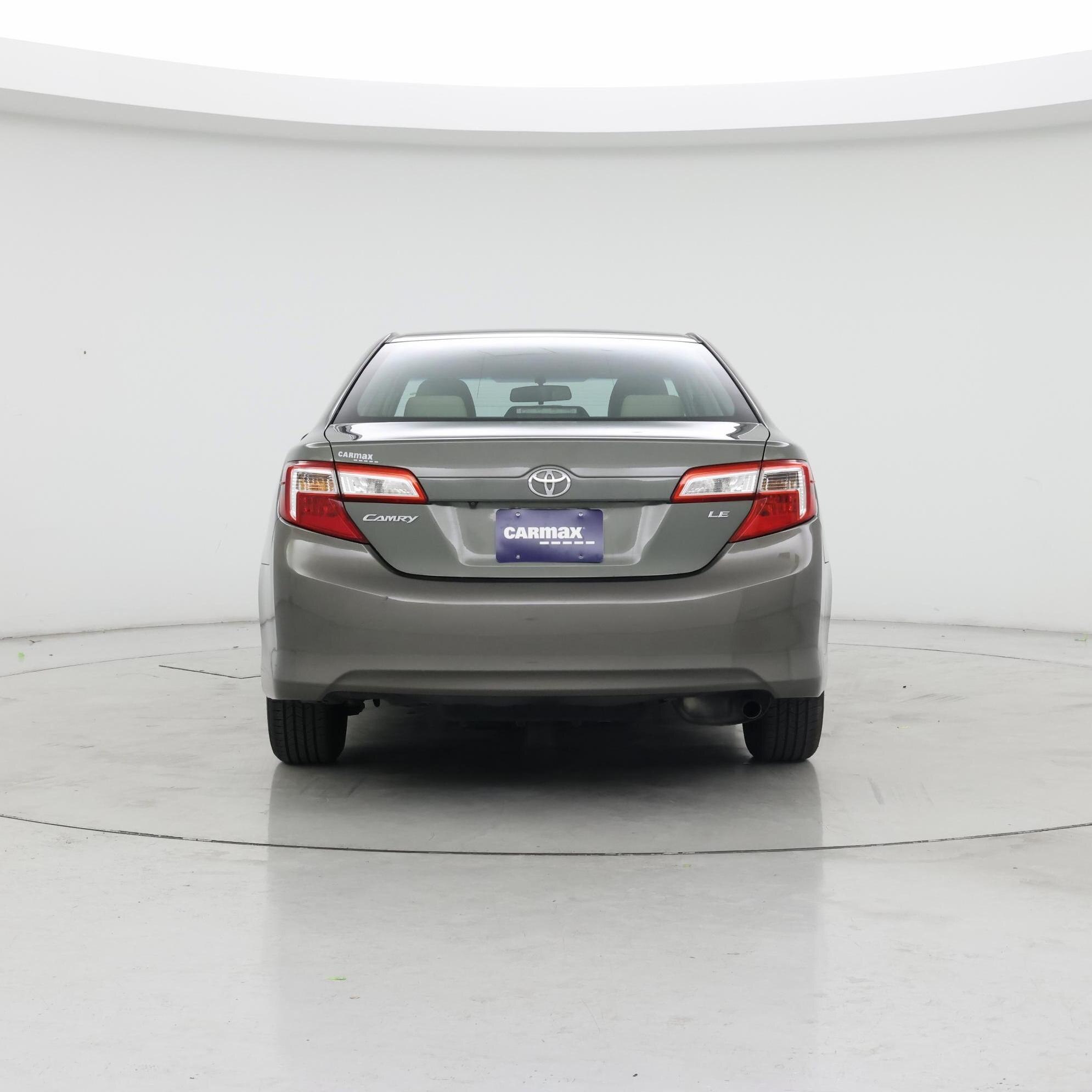 Thumbnail: 2014 Toyota Camry - 6