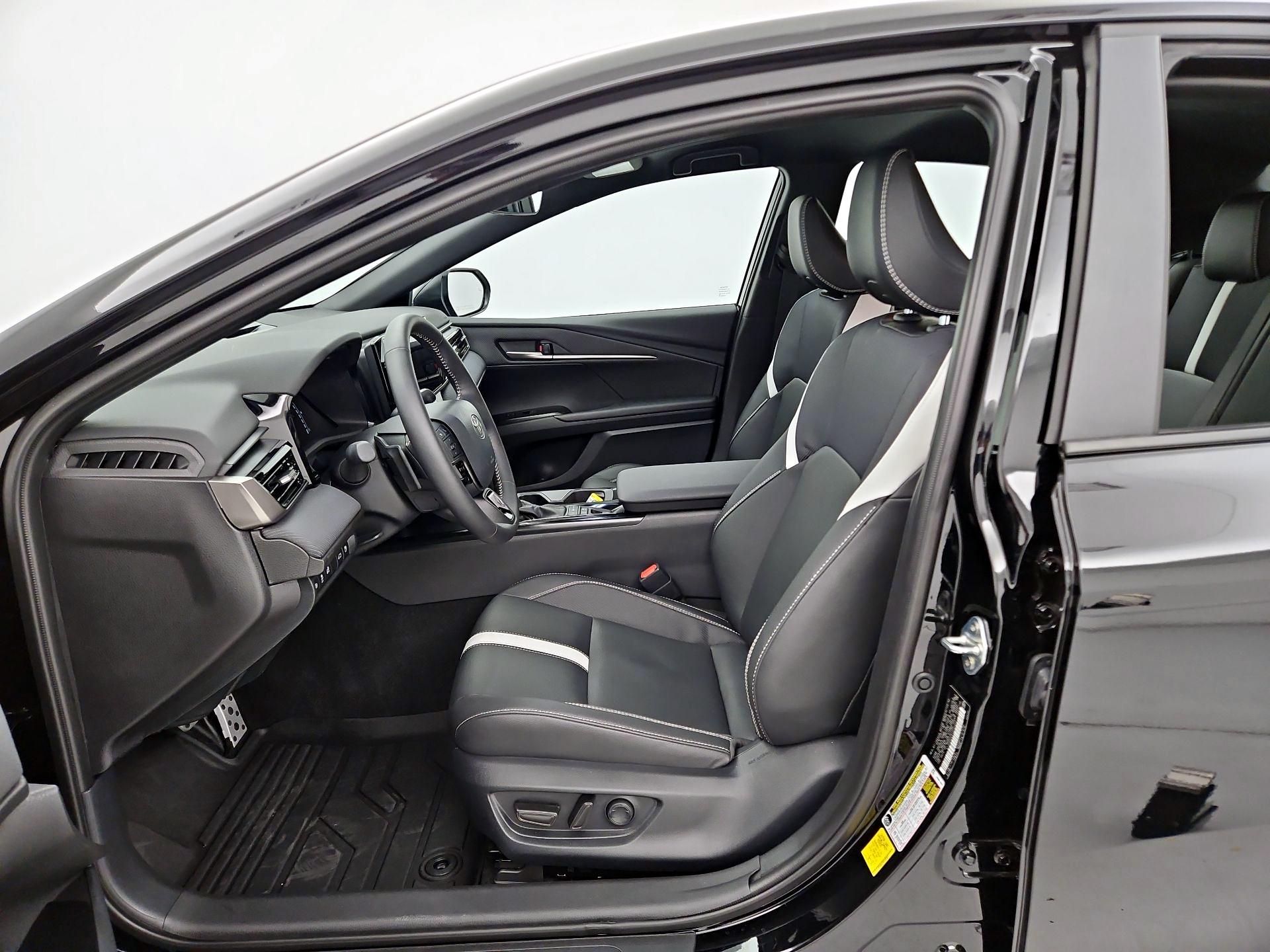 Thumbnail: 2026 Toyota Camry - 11