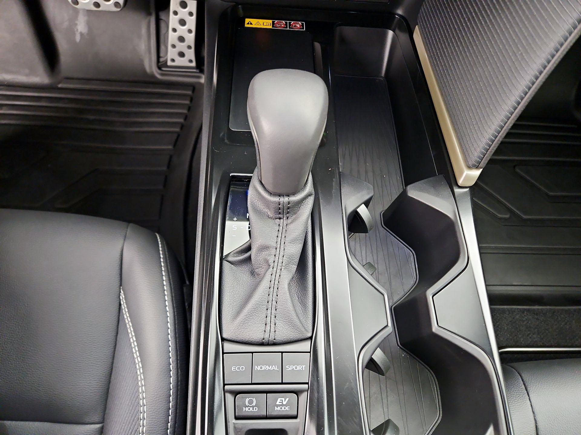 Thumbnail: 2026 Toyota Camry - 15
