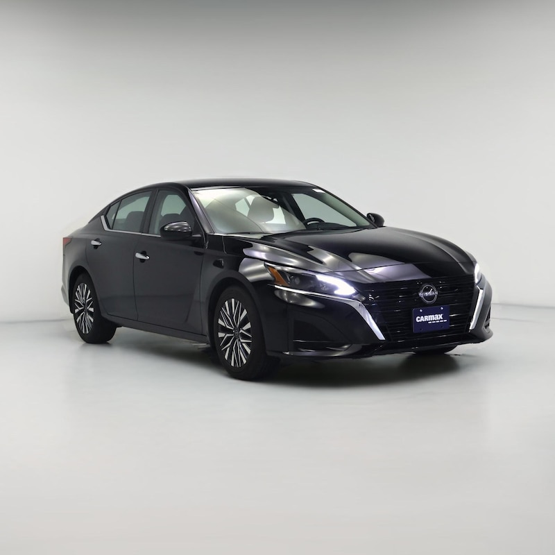 2023 Nissan Altima SV