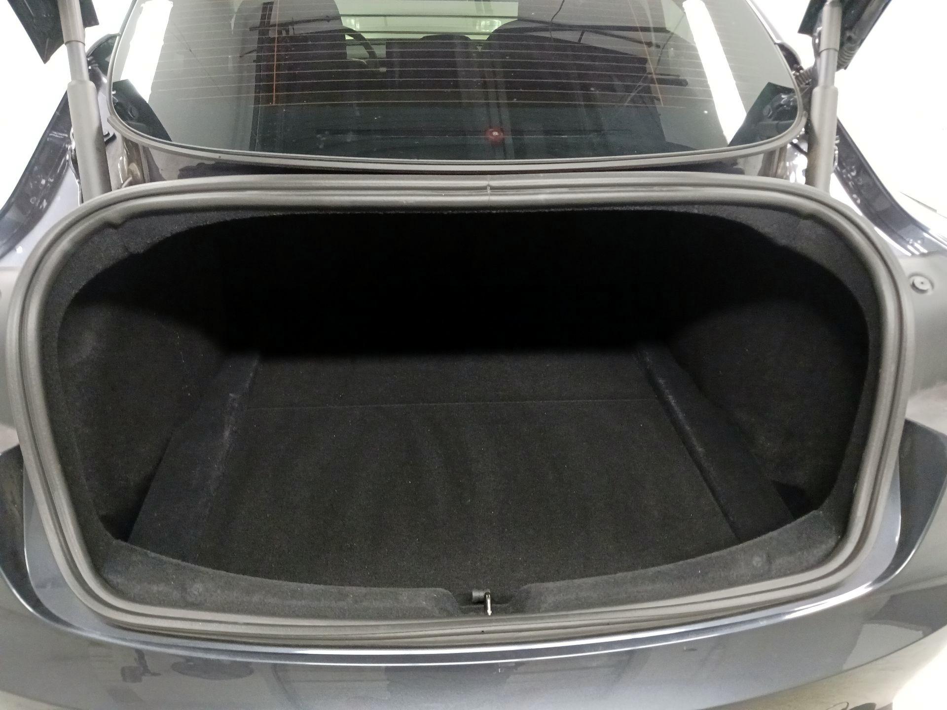Thumbnail: 2024 Tesla Model 3 - 20