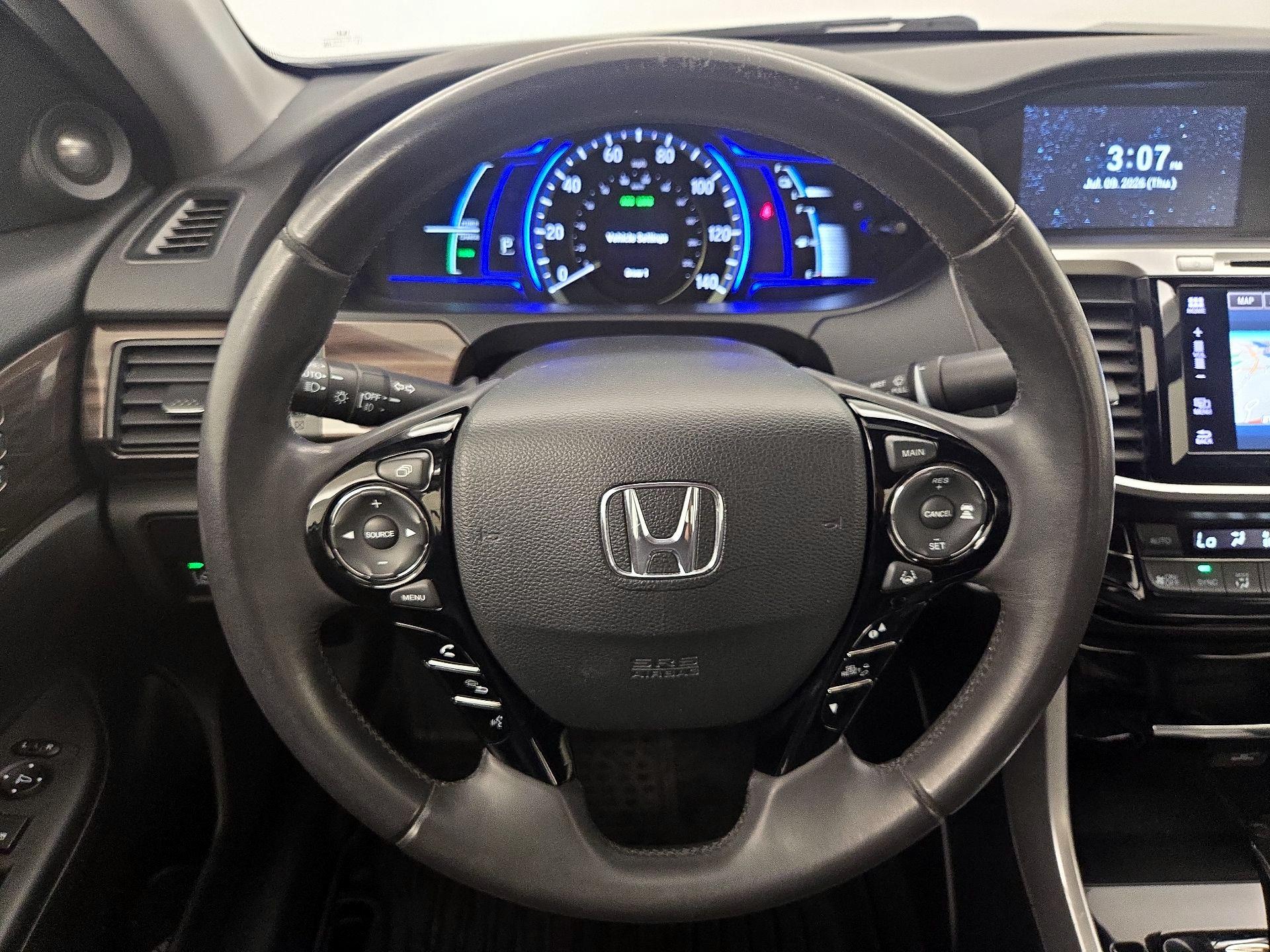 Thumbnail: 2017 Honda Accord - 10