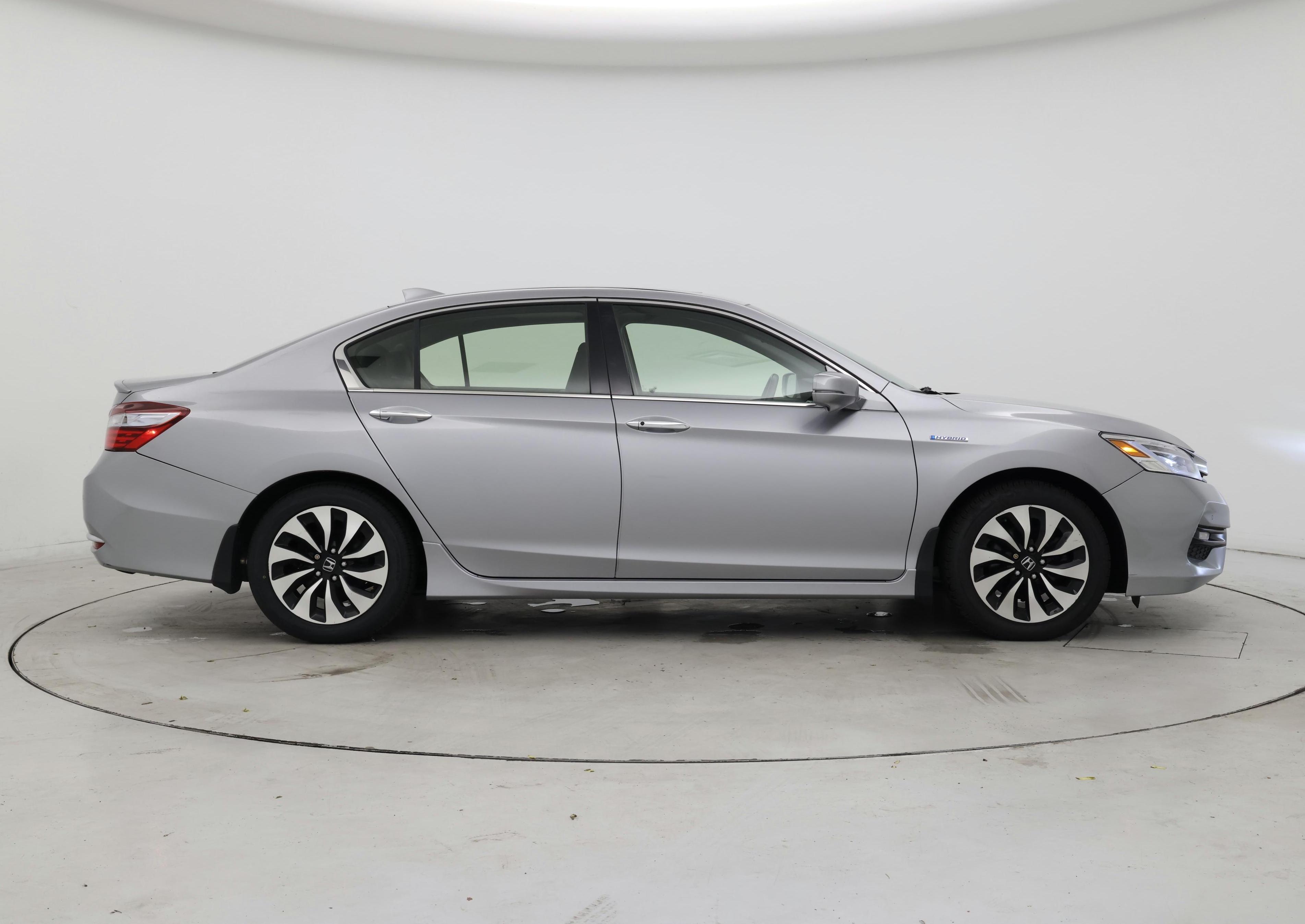 Thumbnail: 2017 Honda Accord - 7