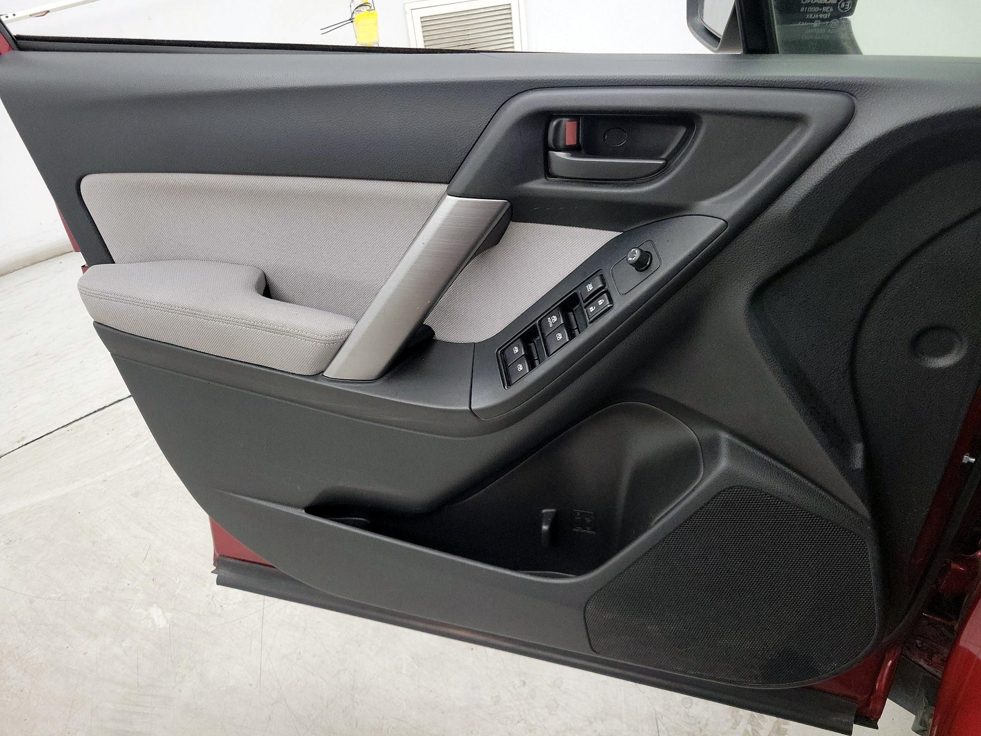 Thumbnail: 2014 Subaru Forester - 12