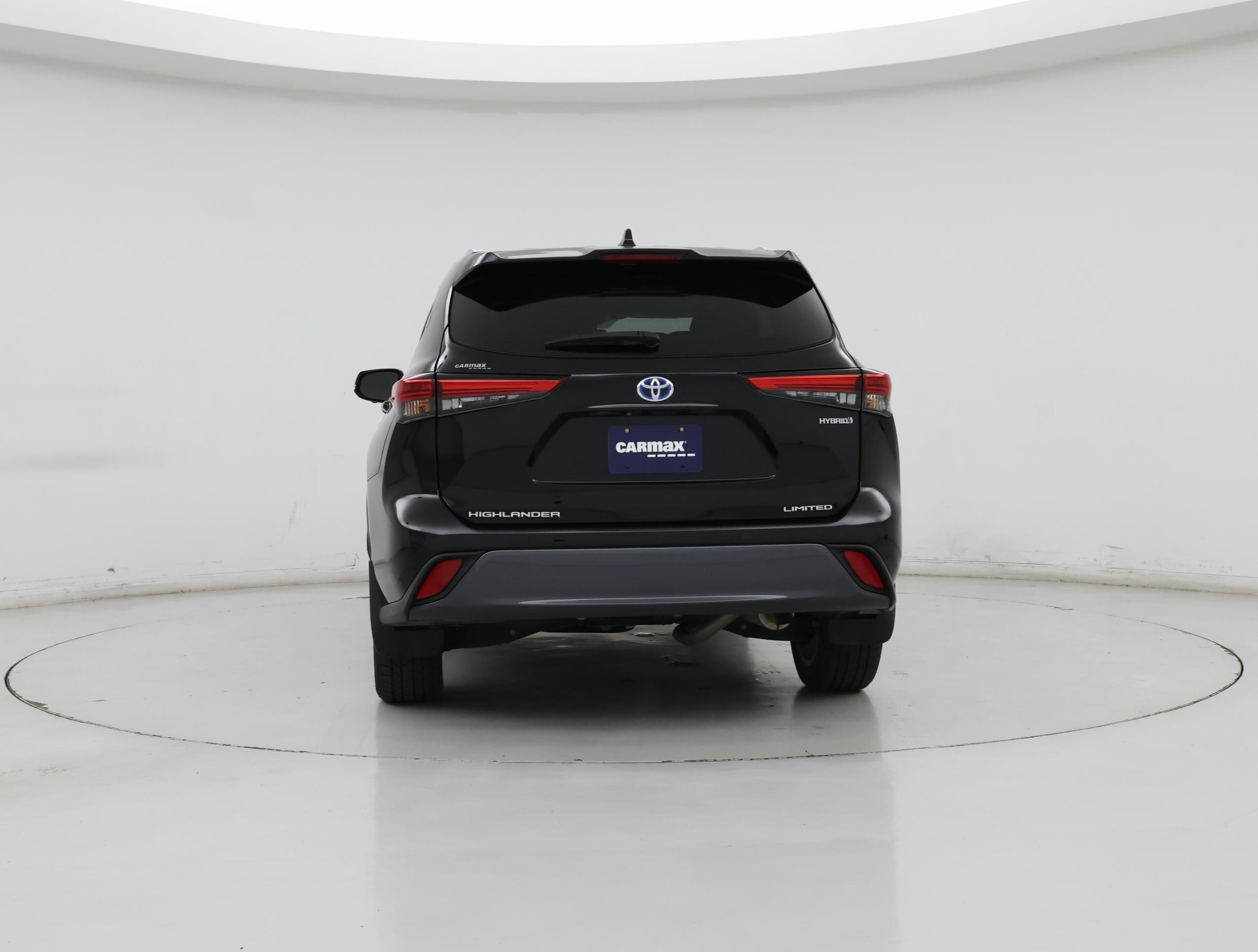 Thumbnail: 2023 Toyota Highlander - 6