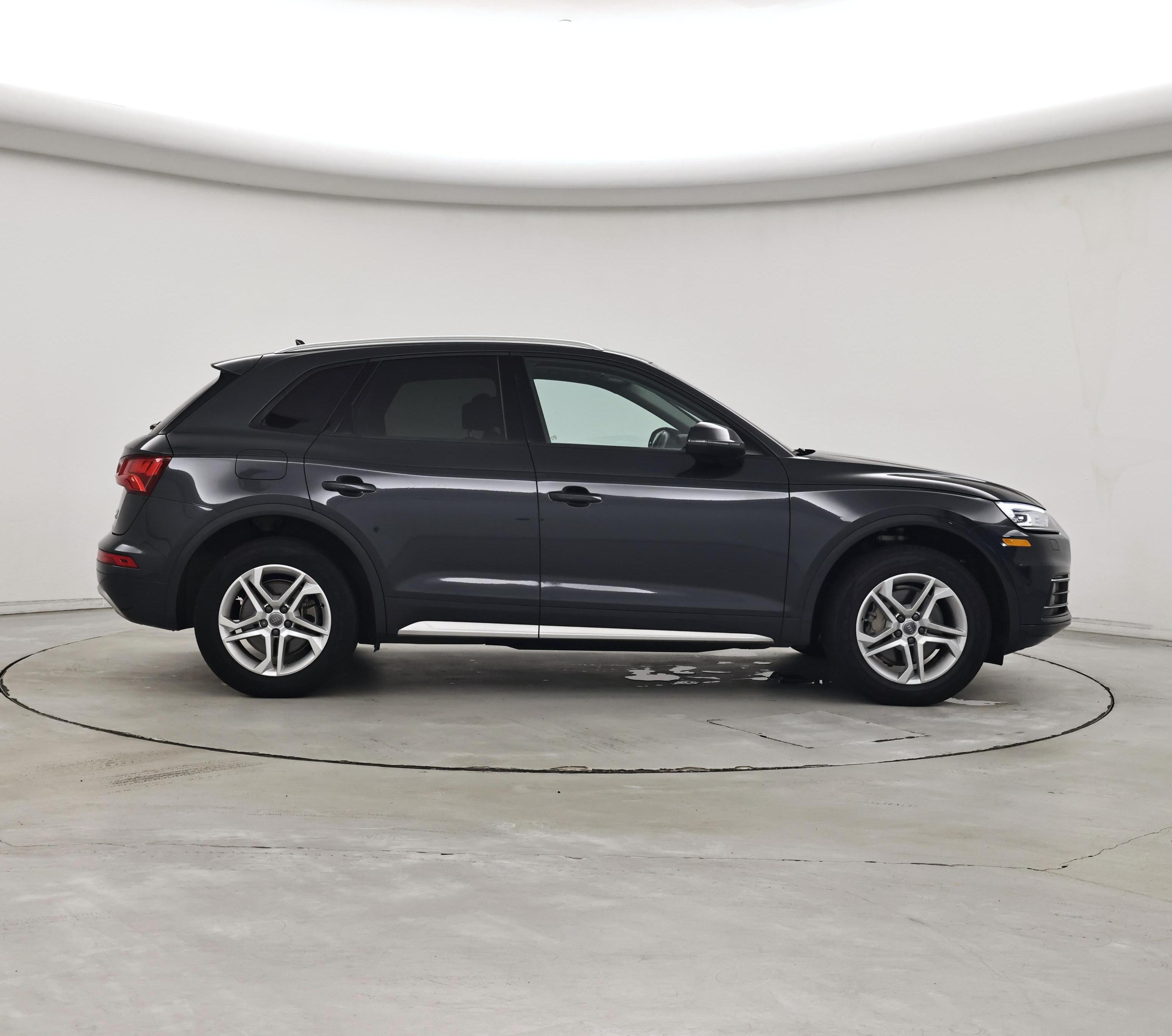Thumbnail: 2018 Audi Q5 - 7