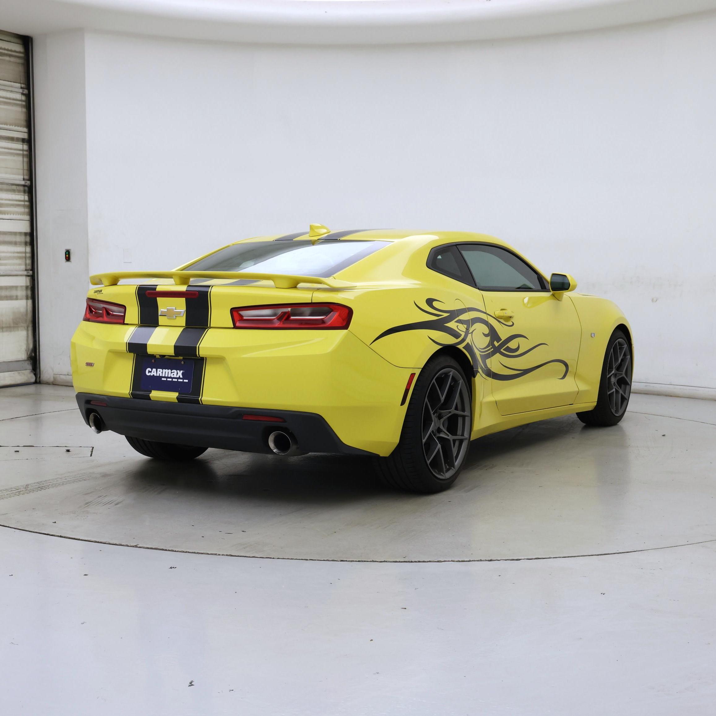 Thumbnail: 2017 Chevrolet Camaro - 8