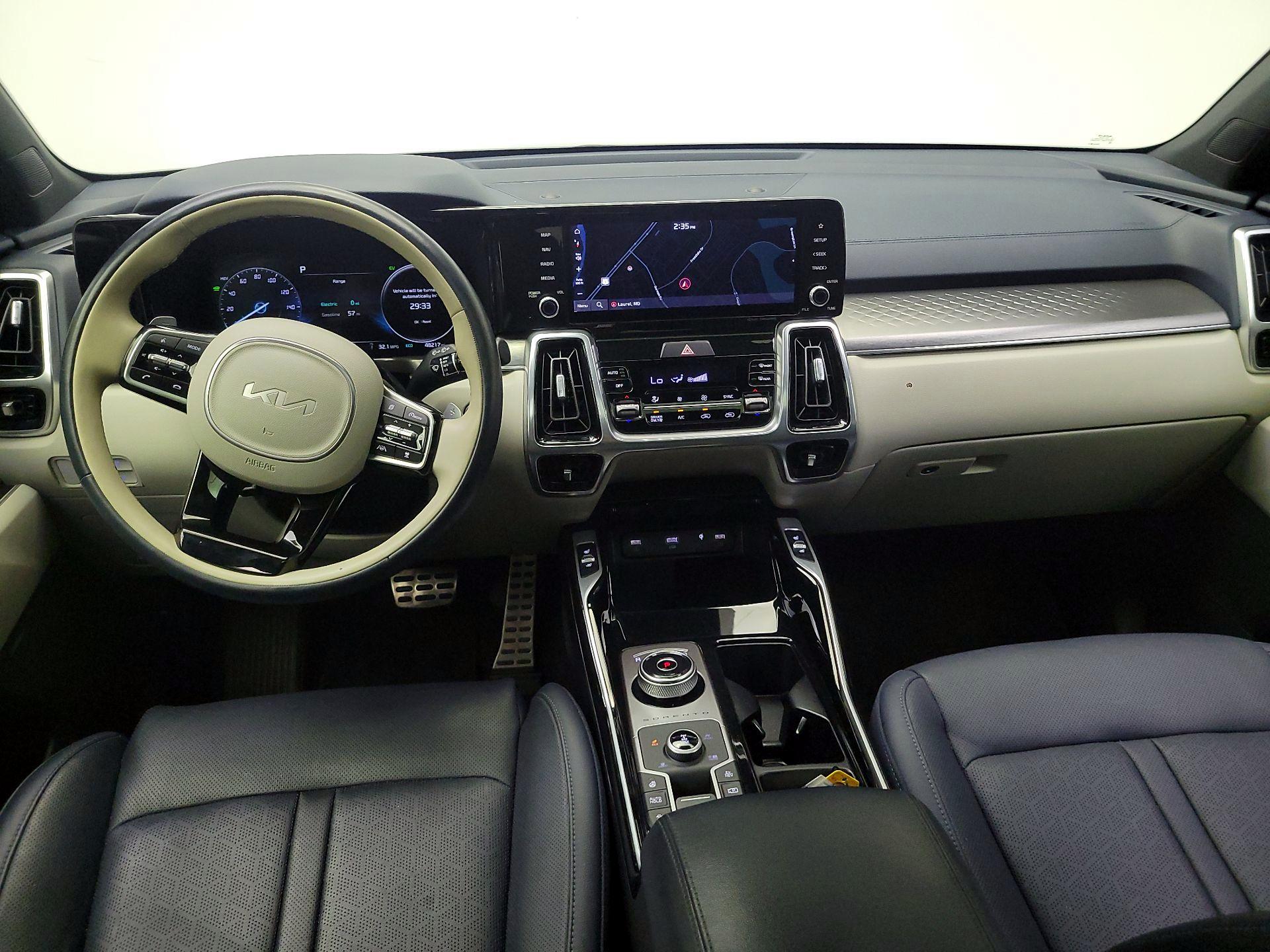 Thumbnail: 2022 Kia Sorento - 9