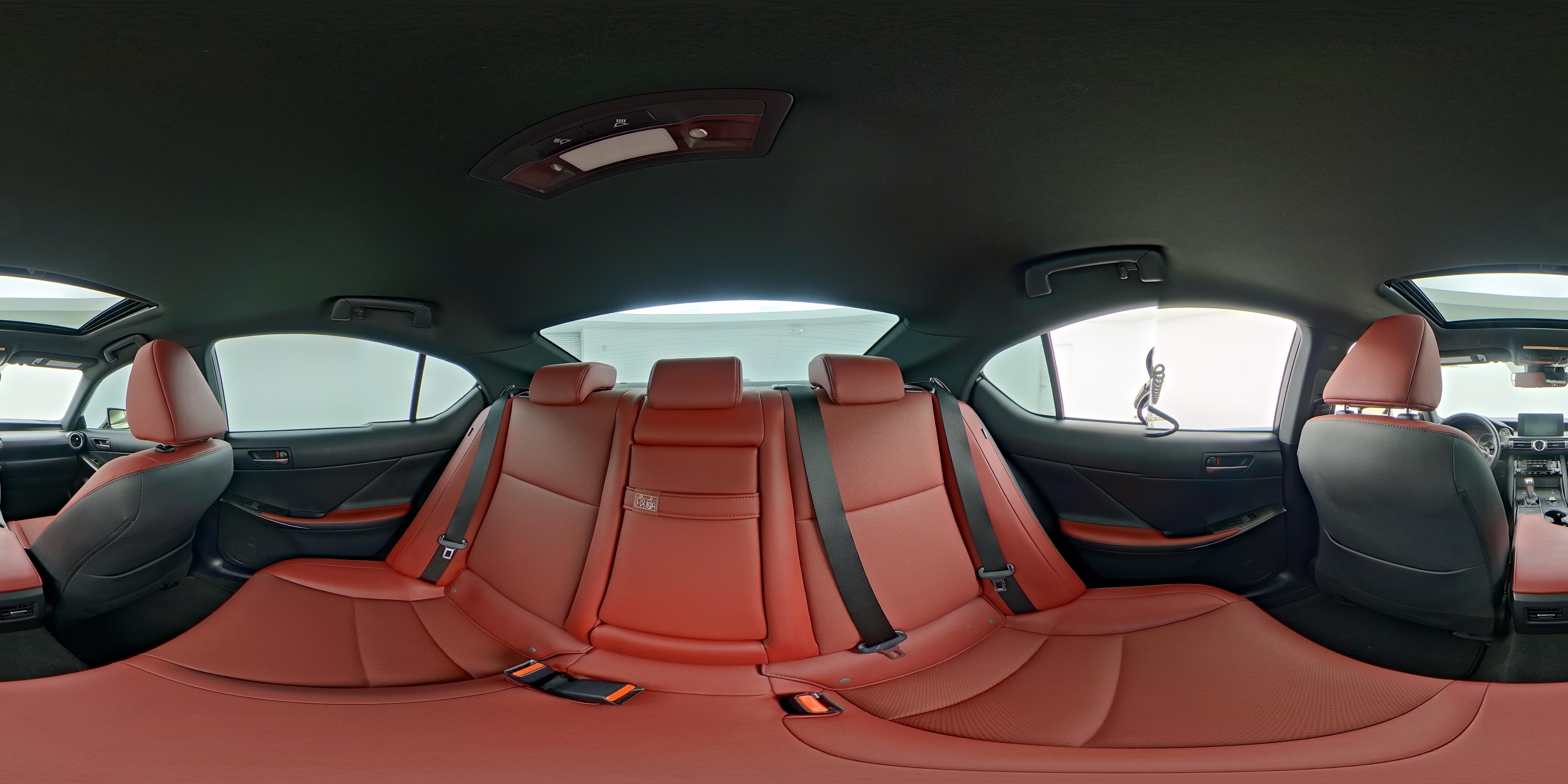 2022 Lexus IS 300 - Photo 26