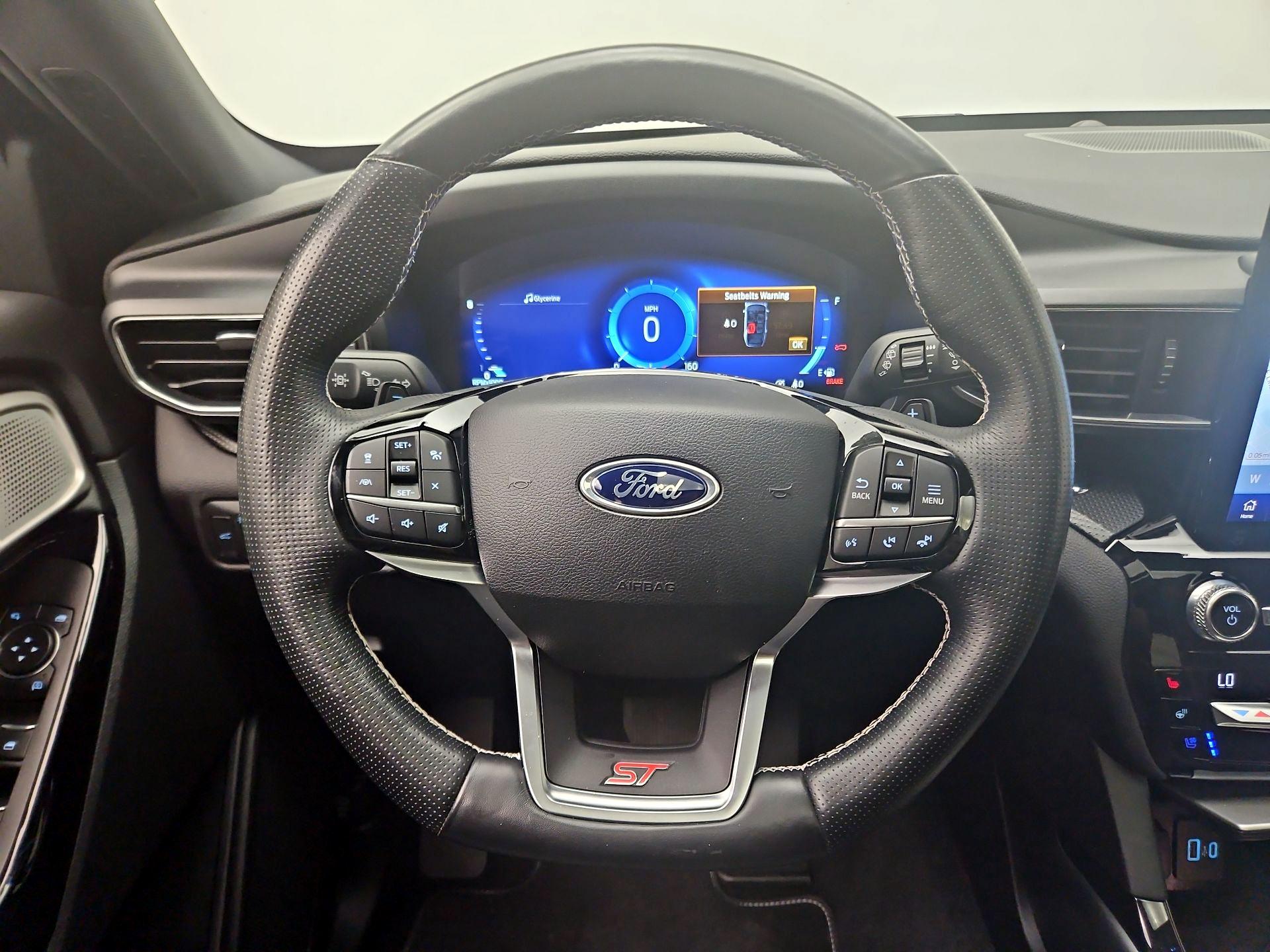 Thumbnail: 2021 Ford Explorer - 10