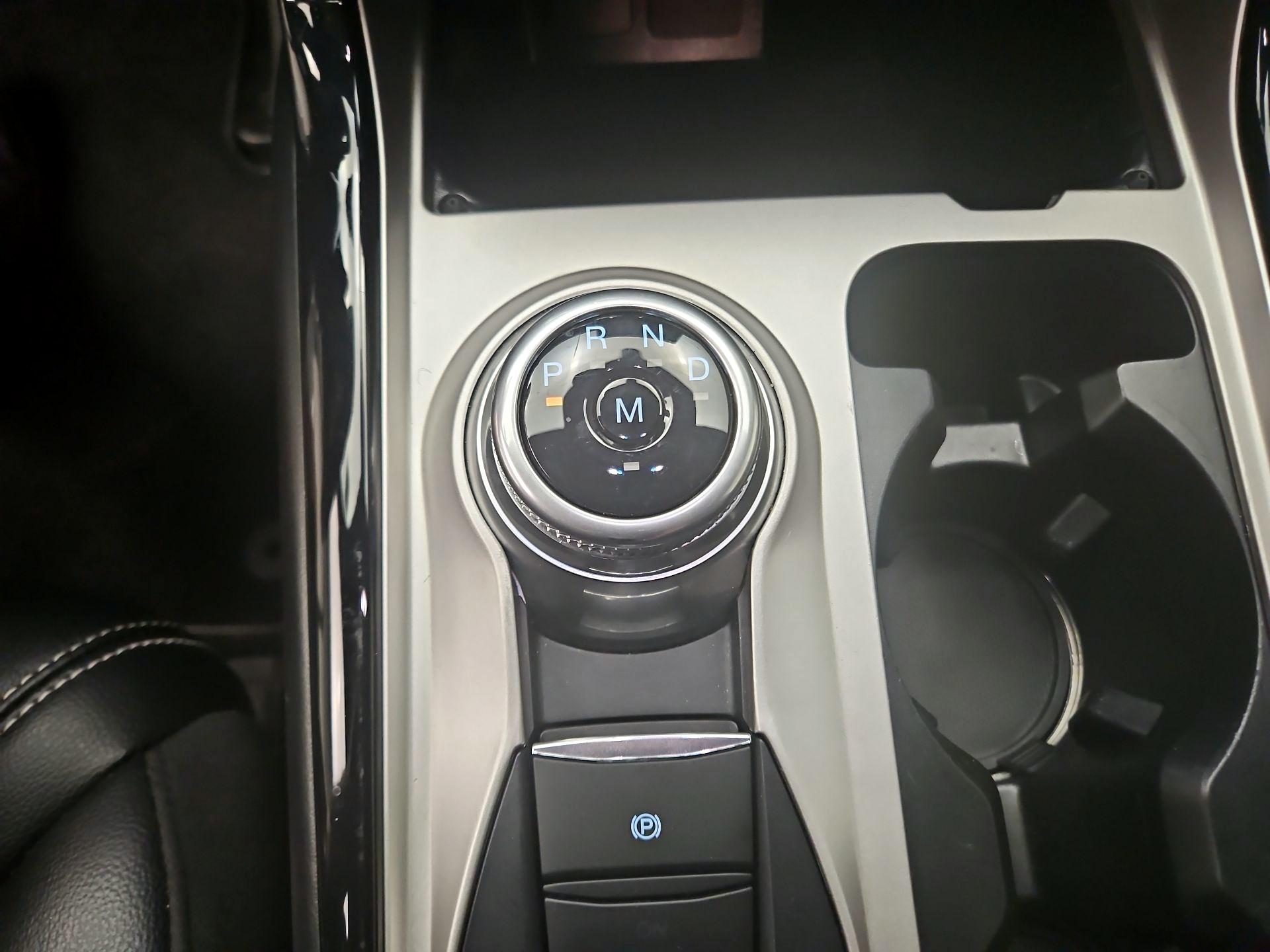 Thumbnail: 2021 Ford Explorer - 18