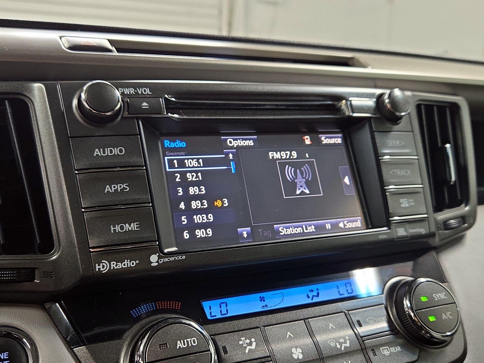 Thumbnail: 2014 Toyota RAV4 - 15