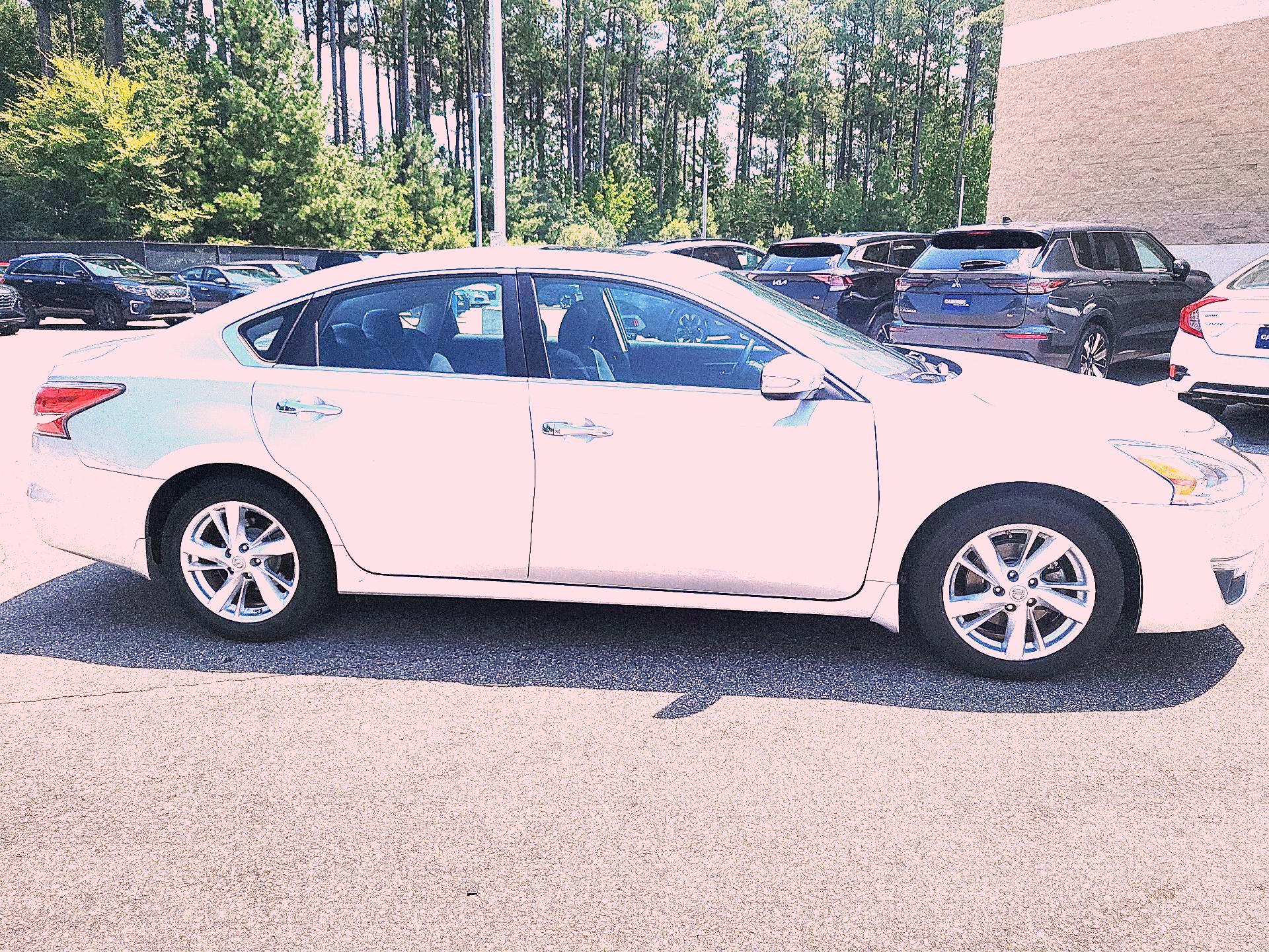 Thumbnail: 2014 Nissan Altima - 4