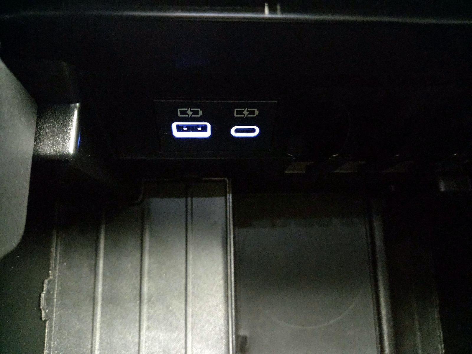 2022 Toyota Tundra SR - Photo 19