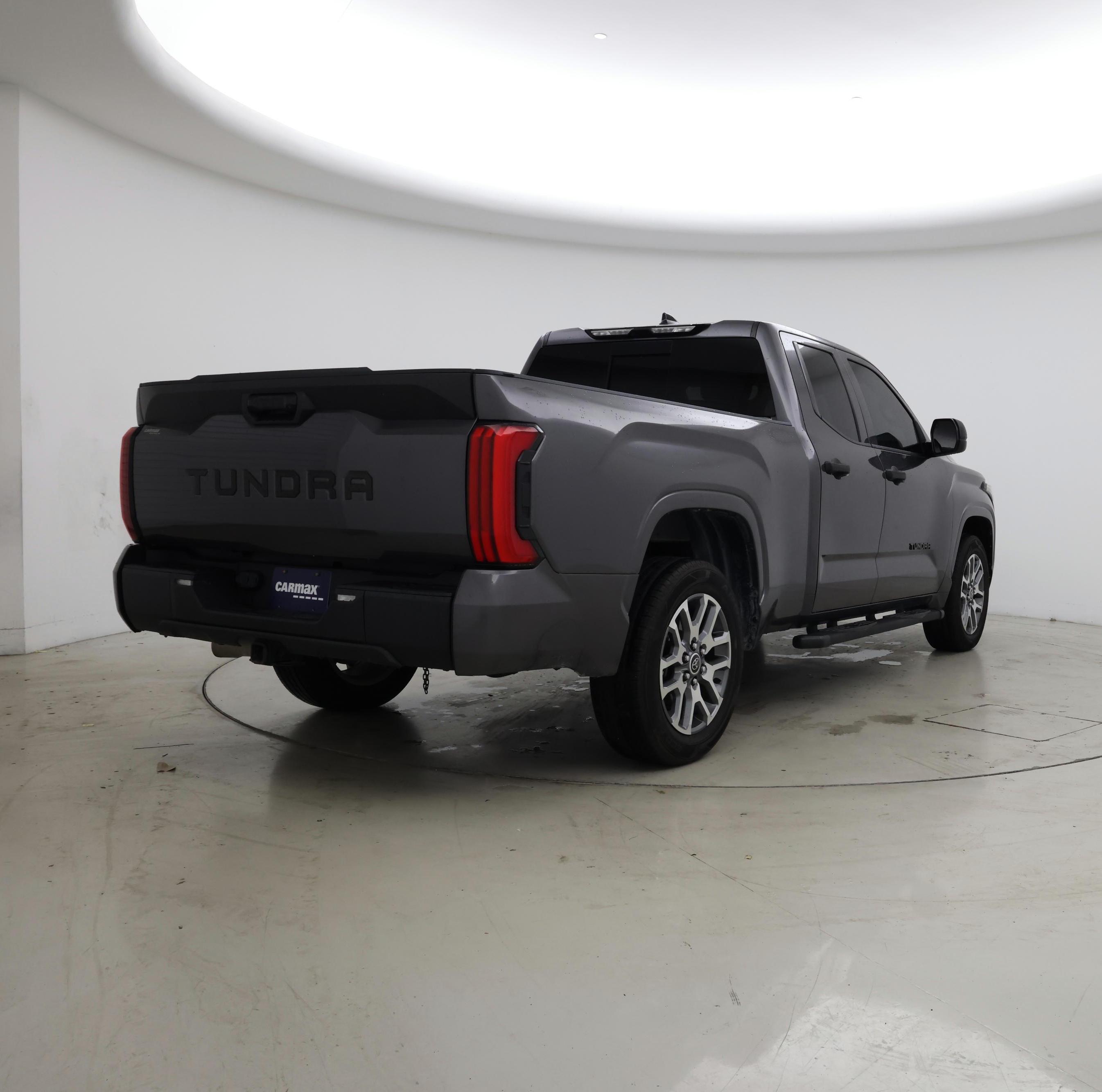 Thumbnail: 2022 Toyota Tundra - 8