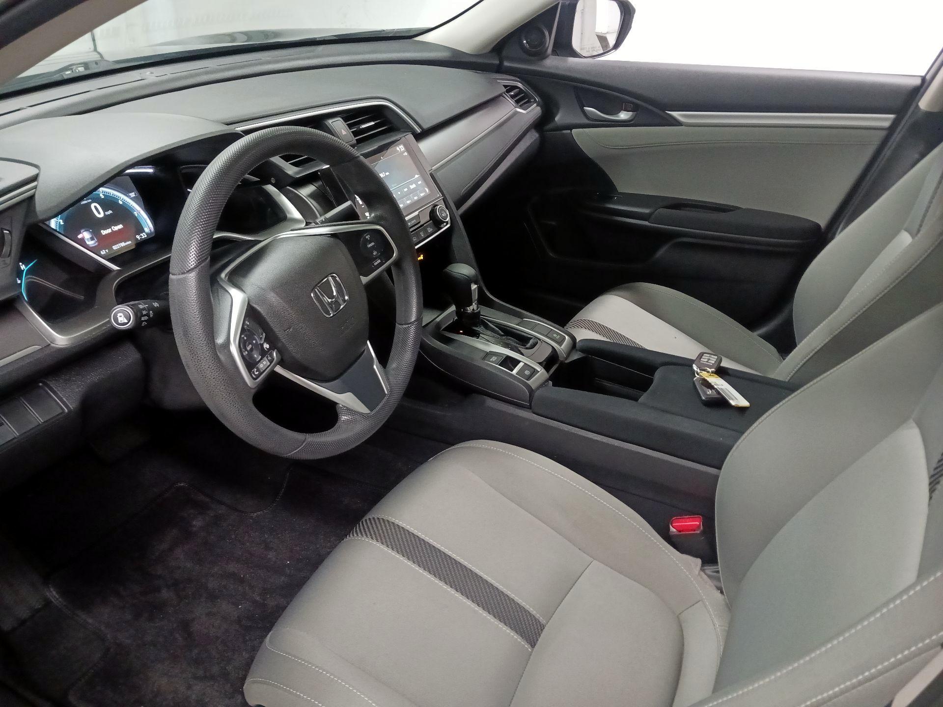 Thumbnail: 2018 Honda Civic - 11