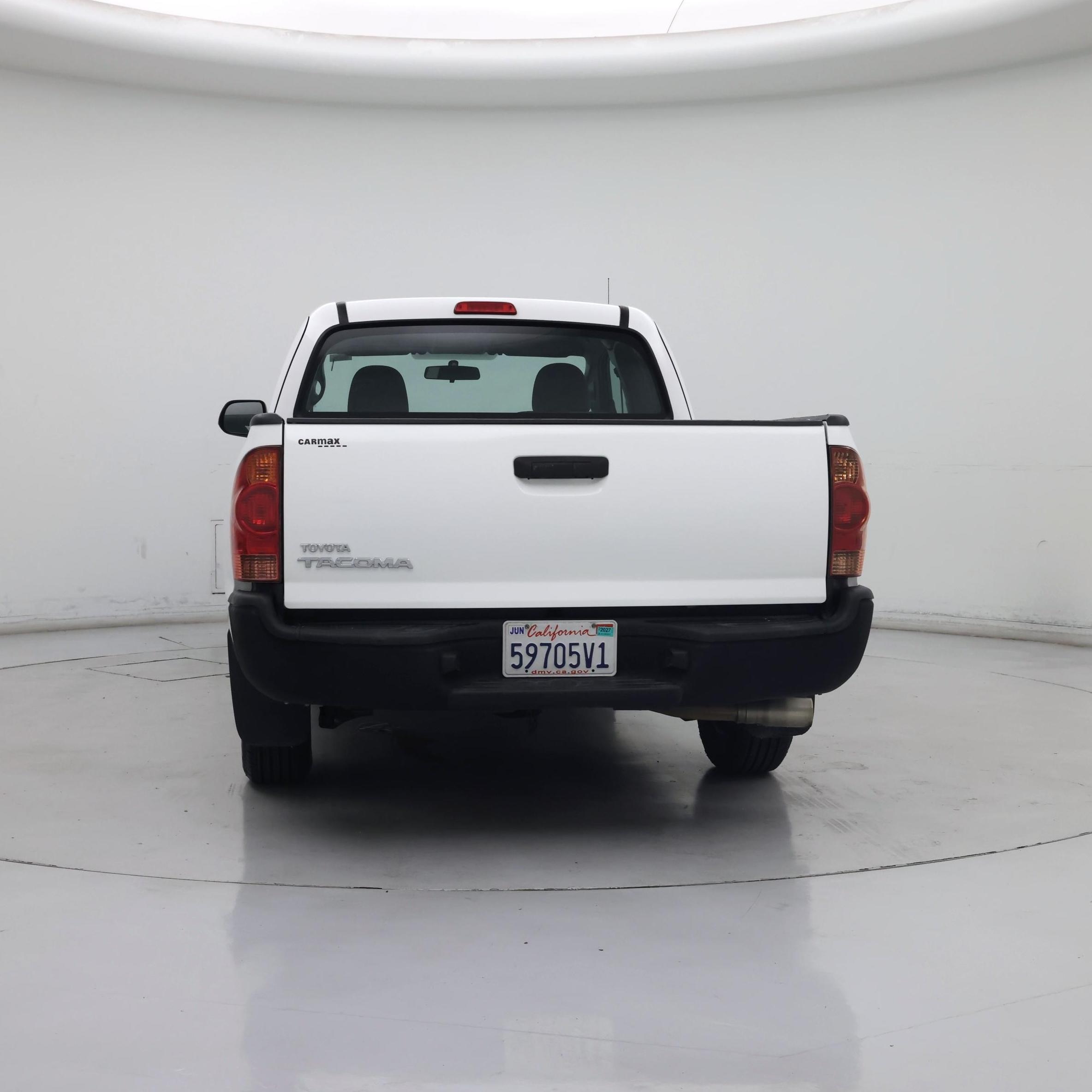 Thumbnail: 2015 Toyota Tacoma - 6