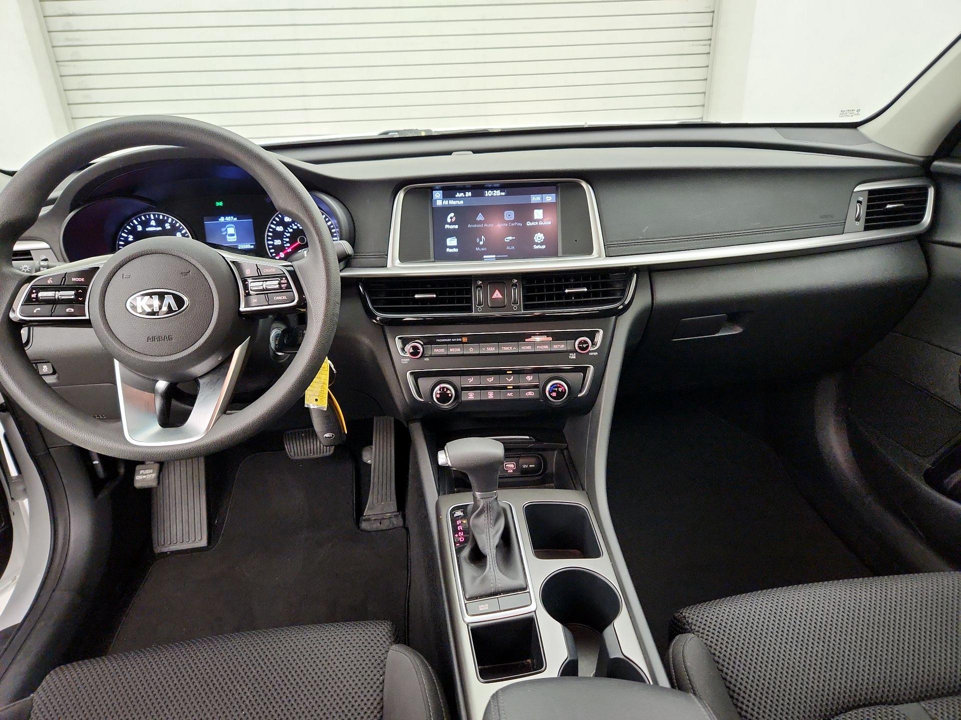 Thumbnail: 2019 Kia Optima - 9
