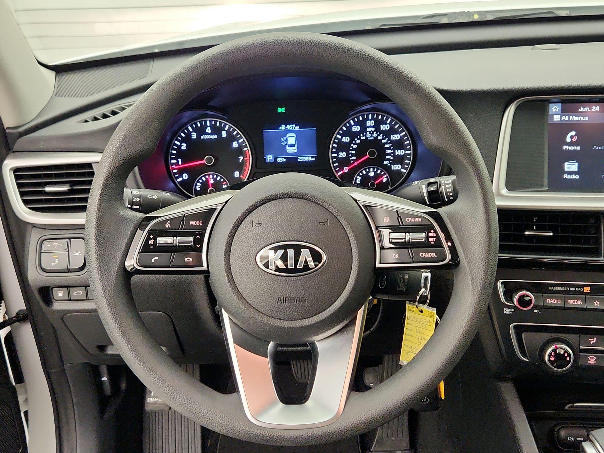 Thumbnail: 2019 Kia Optima - 10