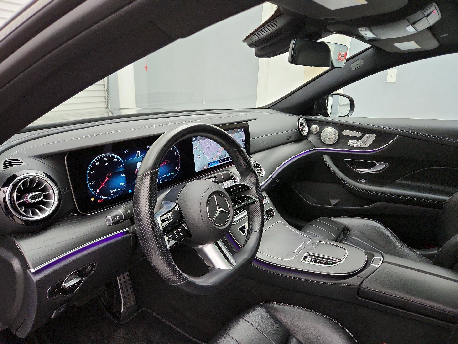 Thumbnail: 2022 Mercedes-Benz E-Class - 9