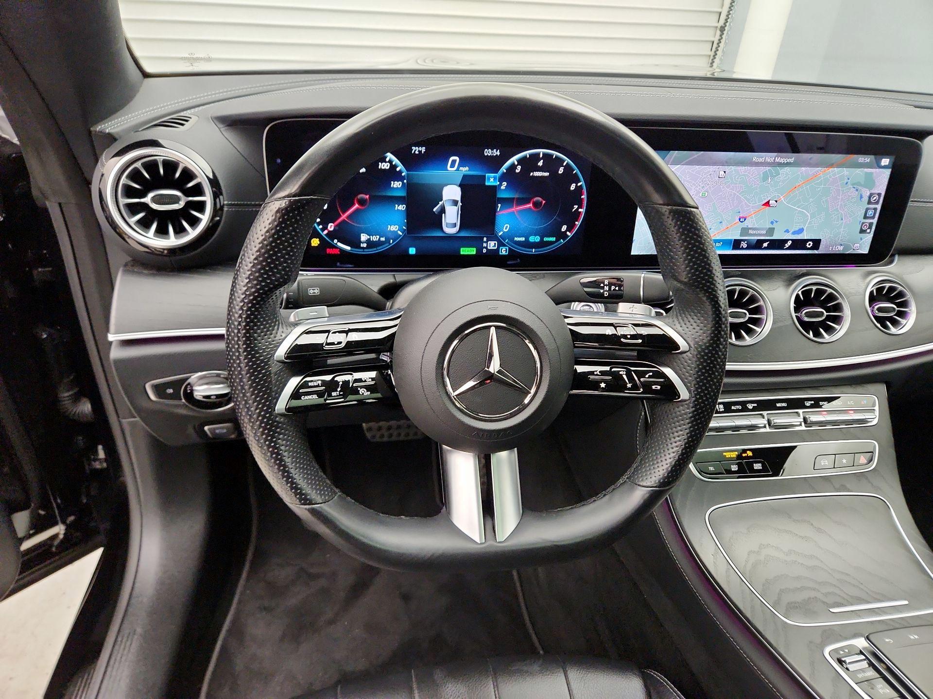 Thumbnail: 2022 Mercedes-Benz E-Class - 10