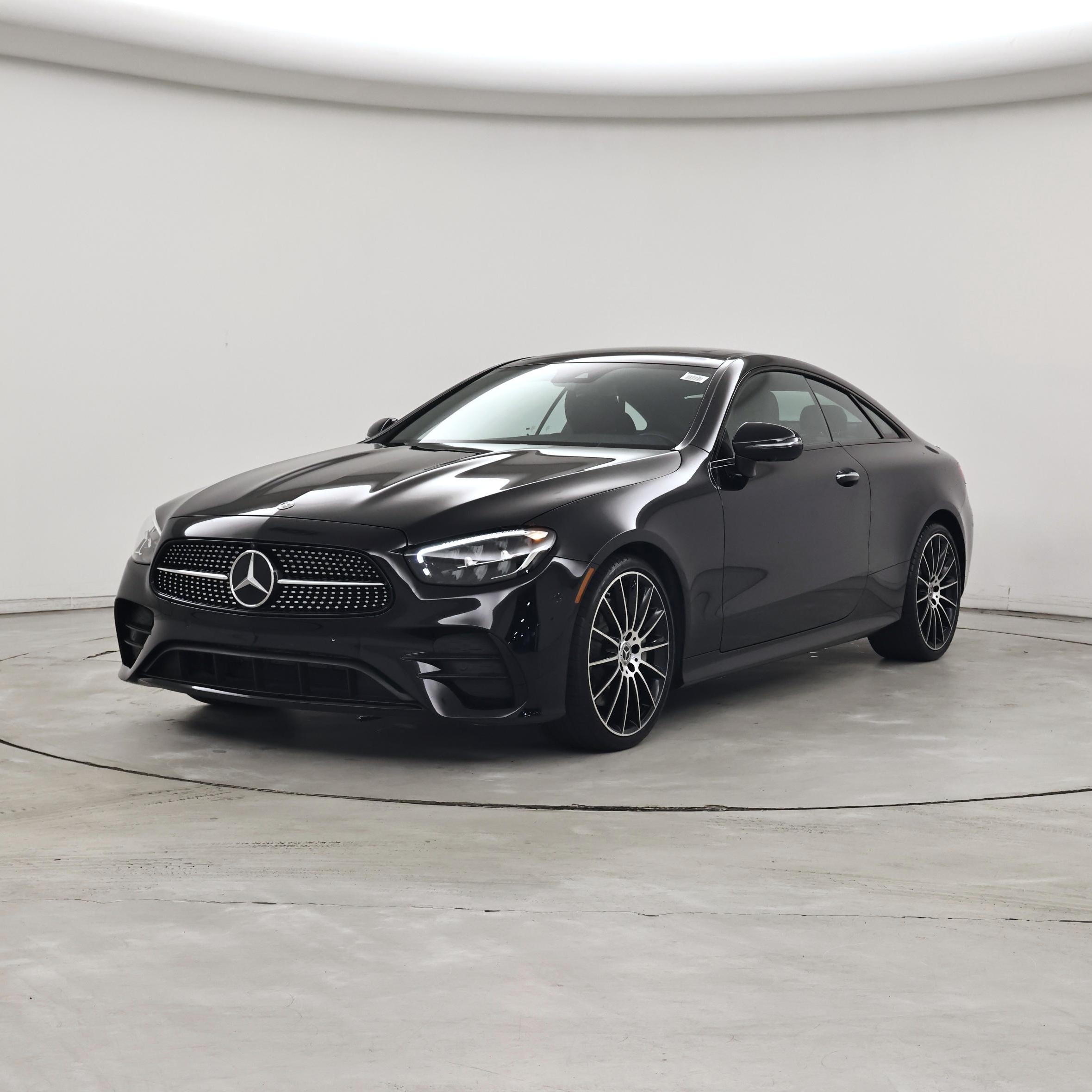 Thumbnail: 2022 Mercedes-Benz E-Class - 4