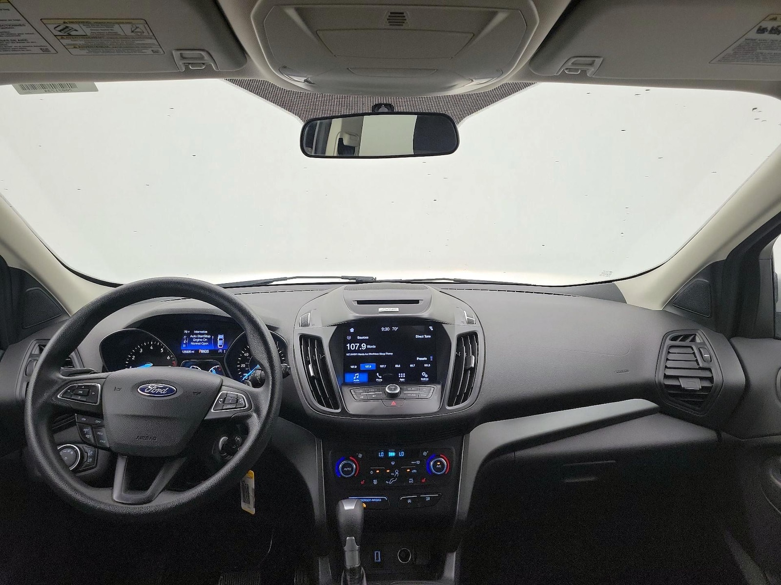 2017 Ford Escape SE - Photo 10