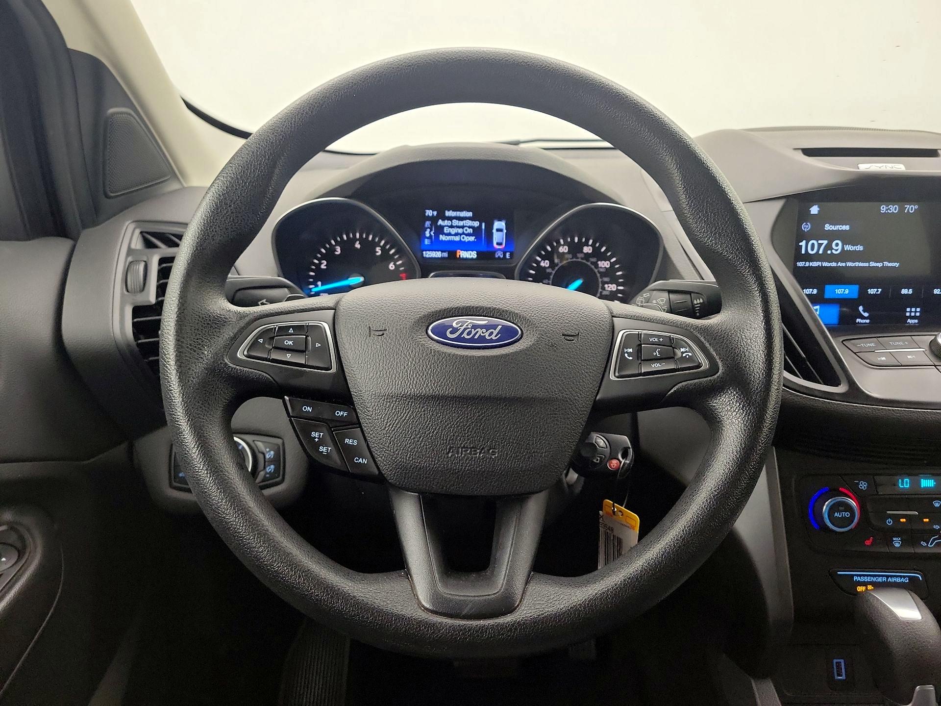 Thumbnail: 2017 Ford Escape - 10