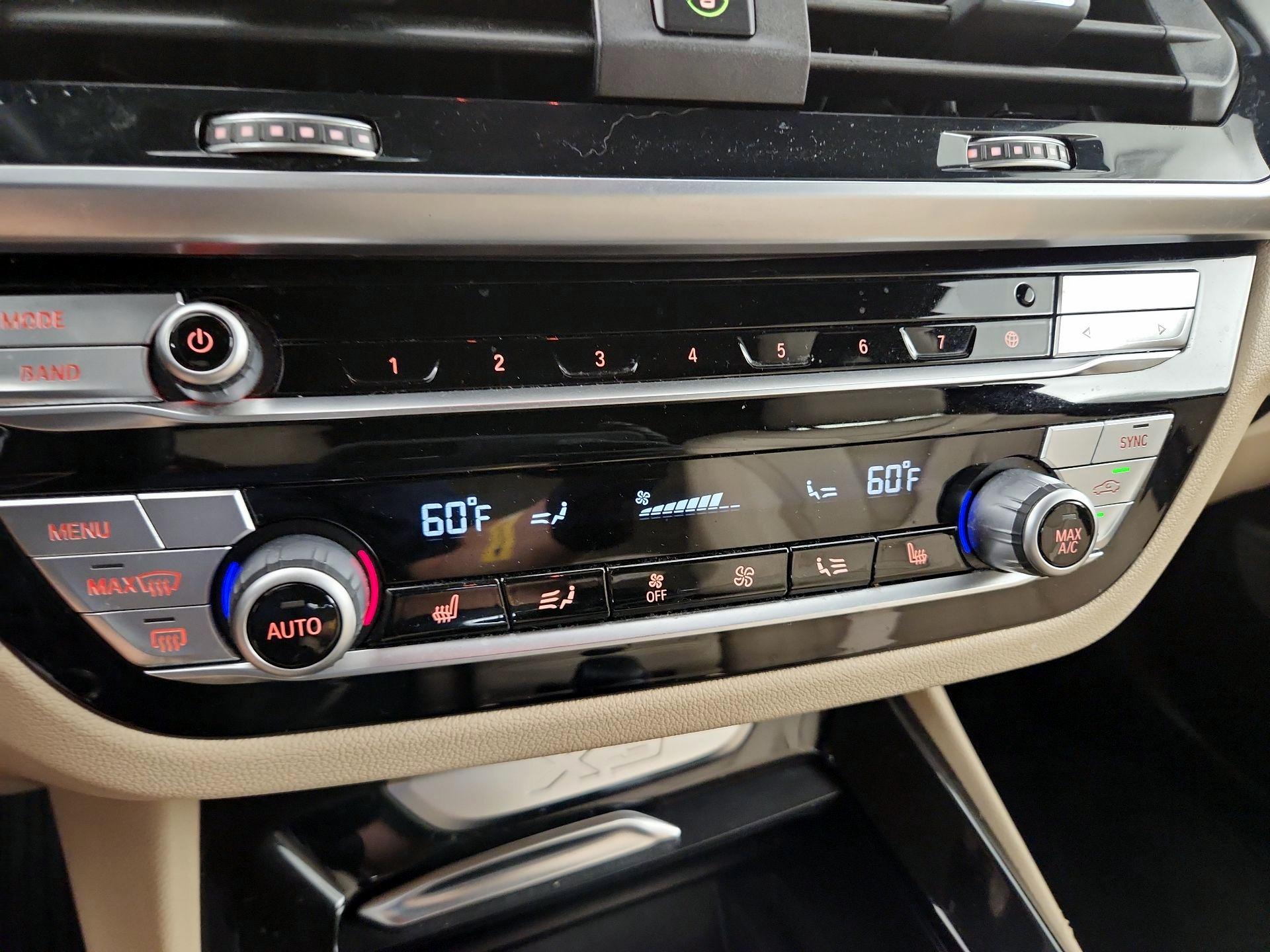 Thumbnail: 2020 BMW X3 - 17