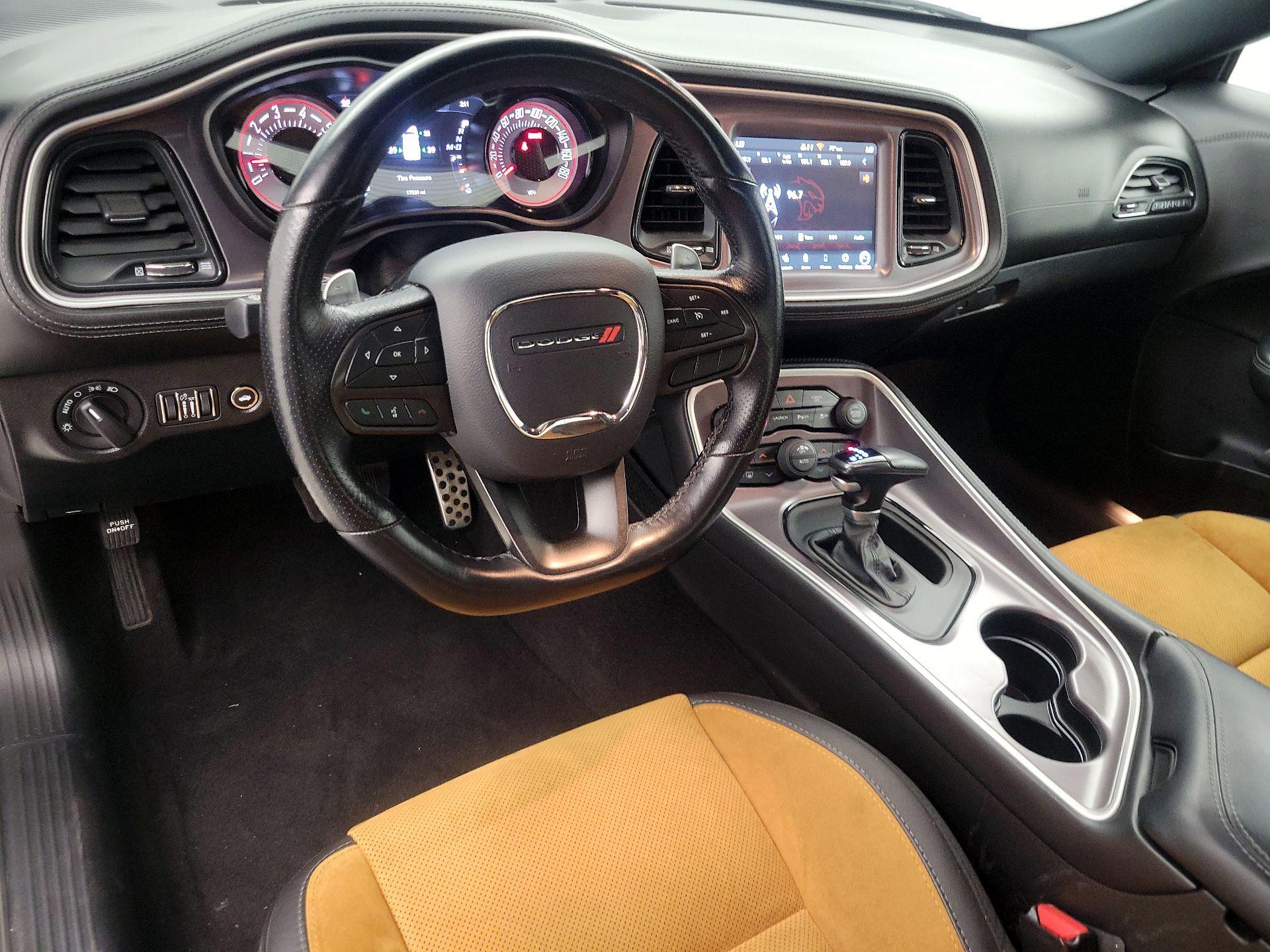 Thumbnail: 2021 Dodge Challenger - 9