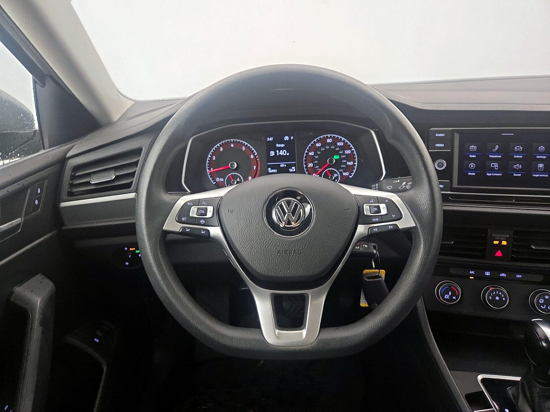 Thumbnail: 2020 Volkswagen Jetta - 10