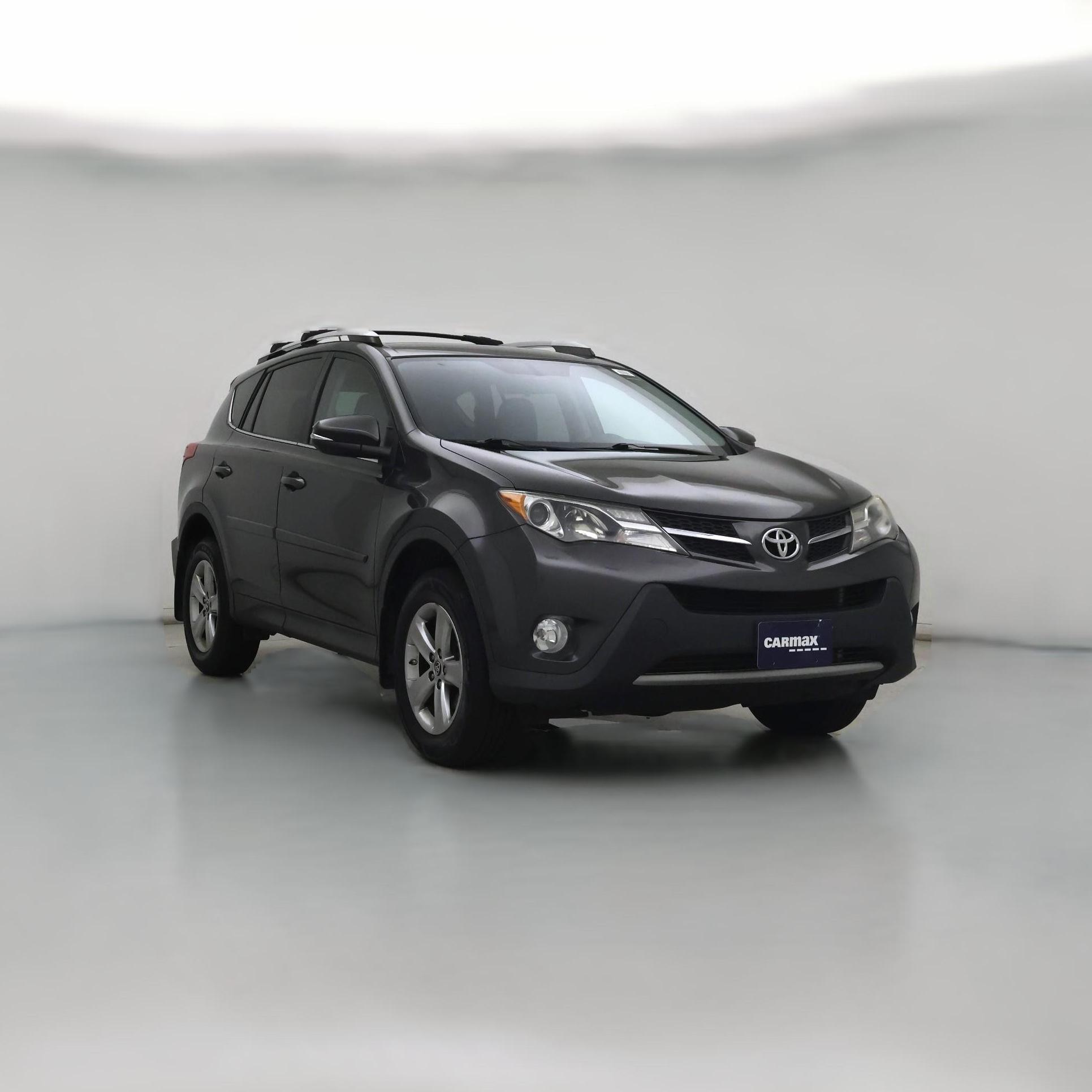 Thumbnail: 2015 Toyota RAV4 - 1