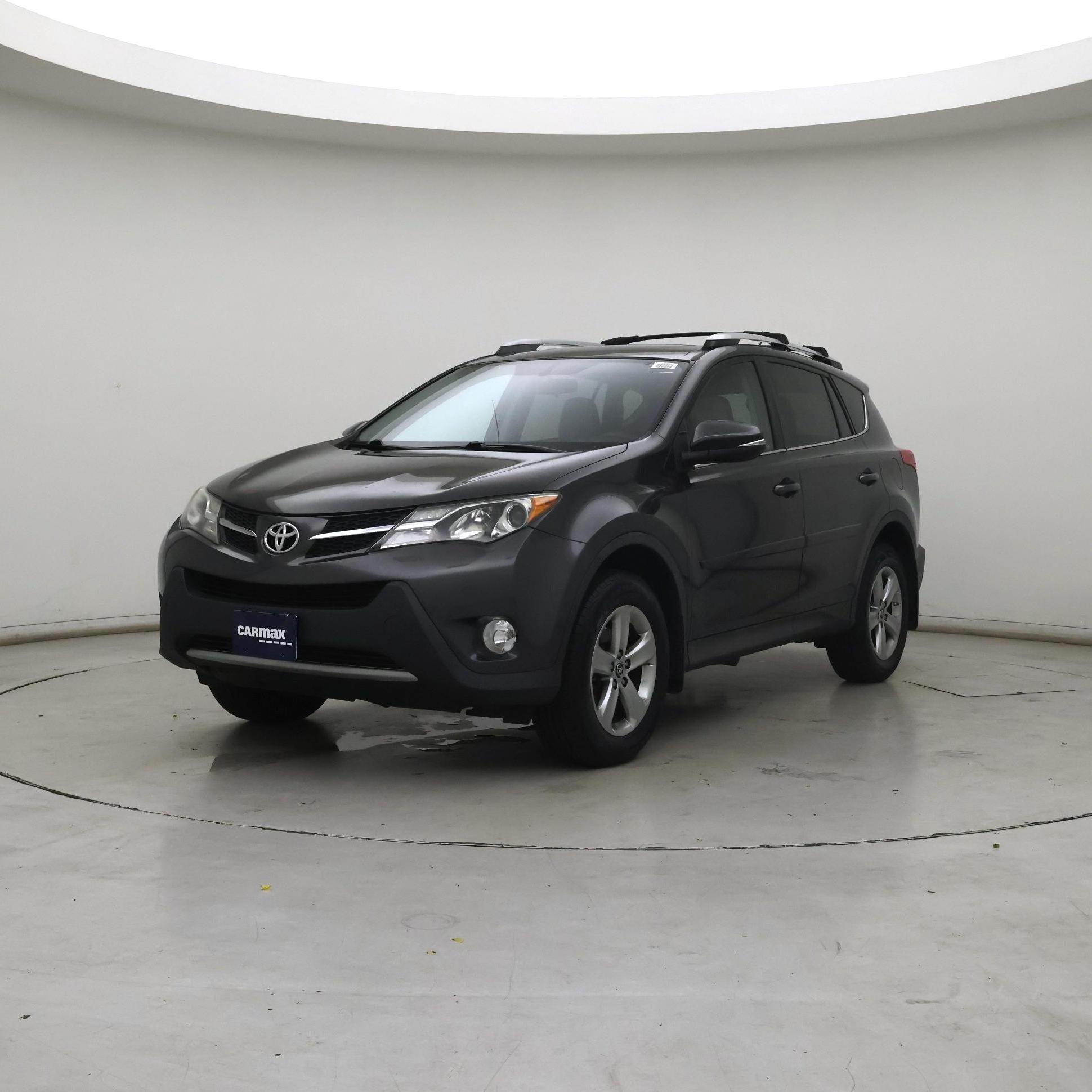 Thumbnail: 2015 Toyota RAV4 - 4