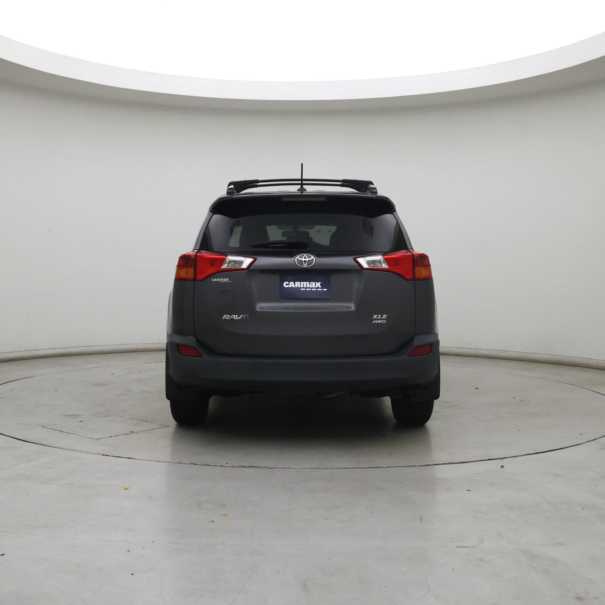 Thumbnail: 2015 Toyota RAV4 - 6