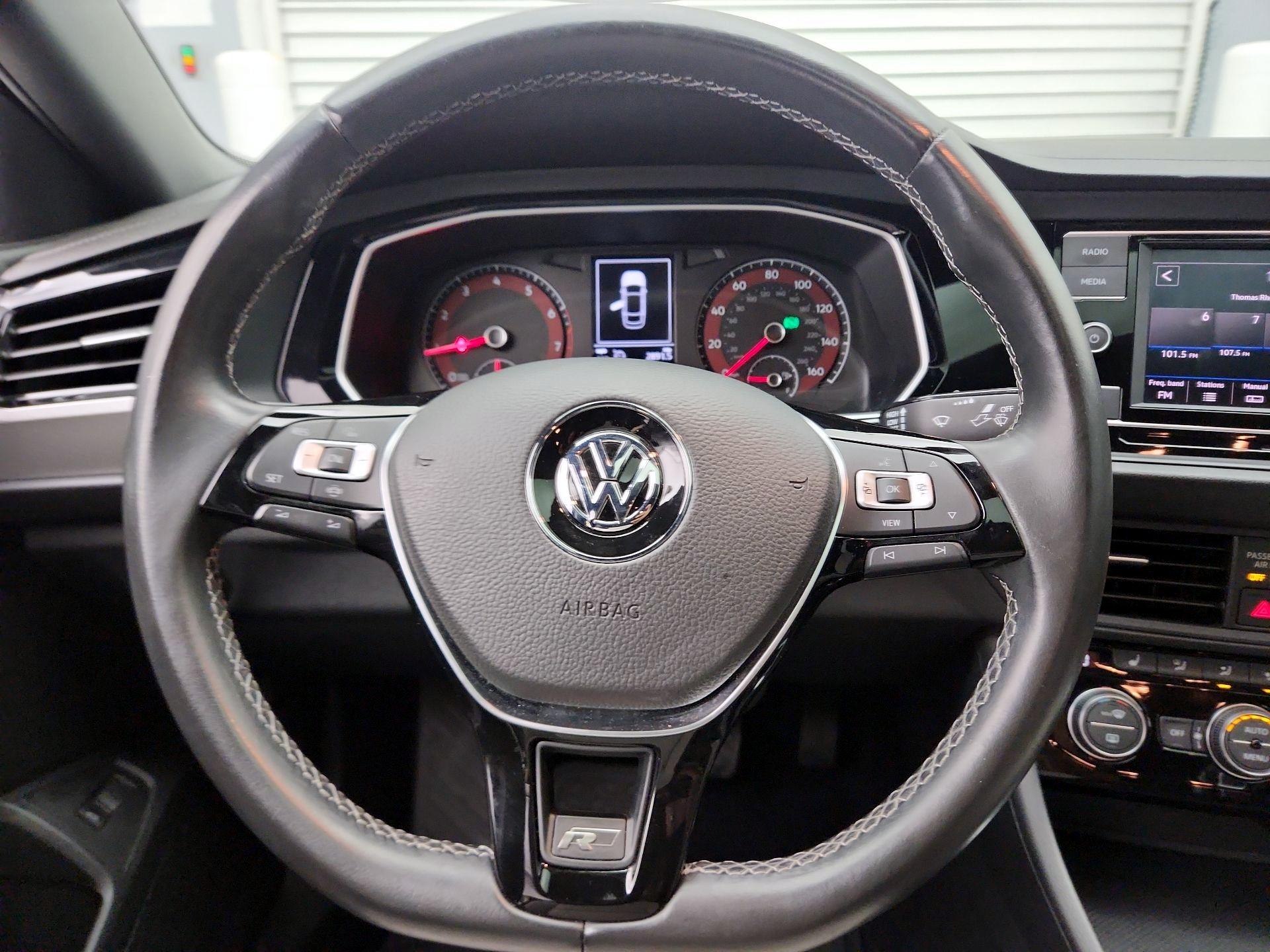 Thumbnail: 2019 Volkswagen Jetta - 10