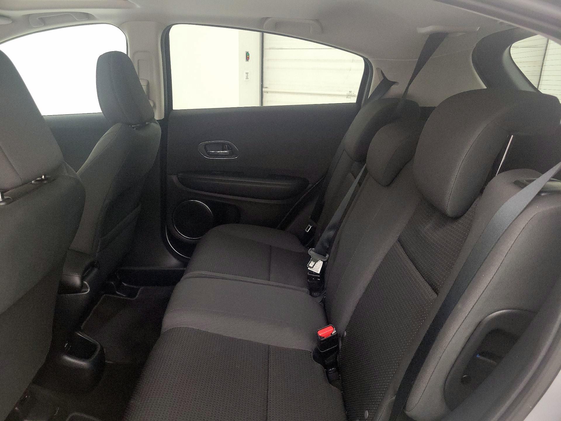 Thumbnail: 2019 Honda HR-V - 20