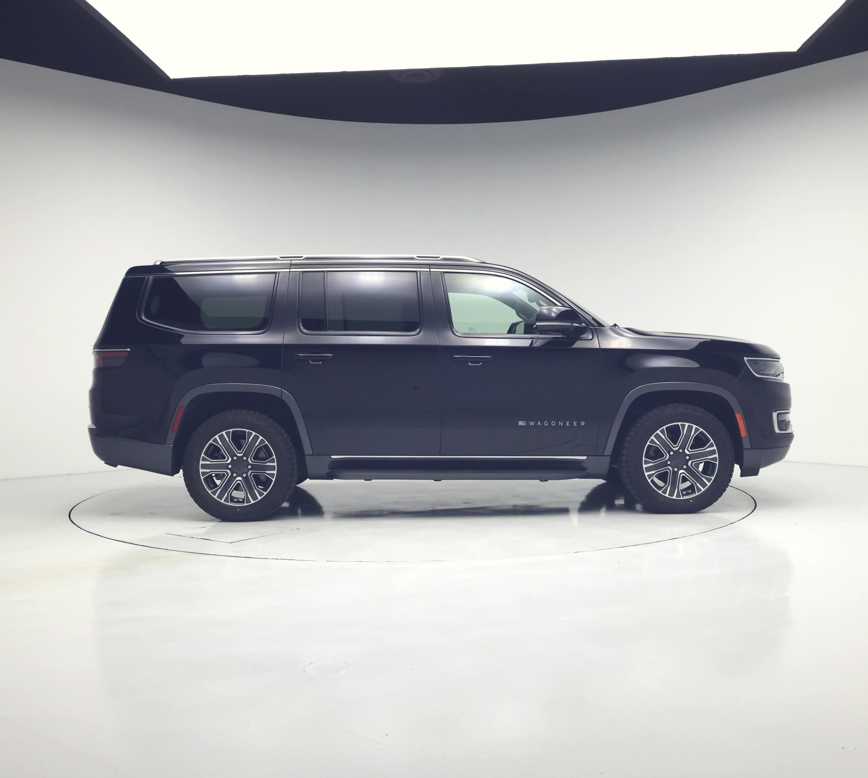 Thumbnail: 2022 Jeep Wagoneer - 7
