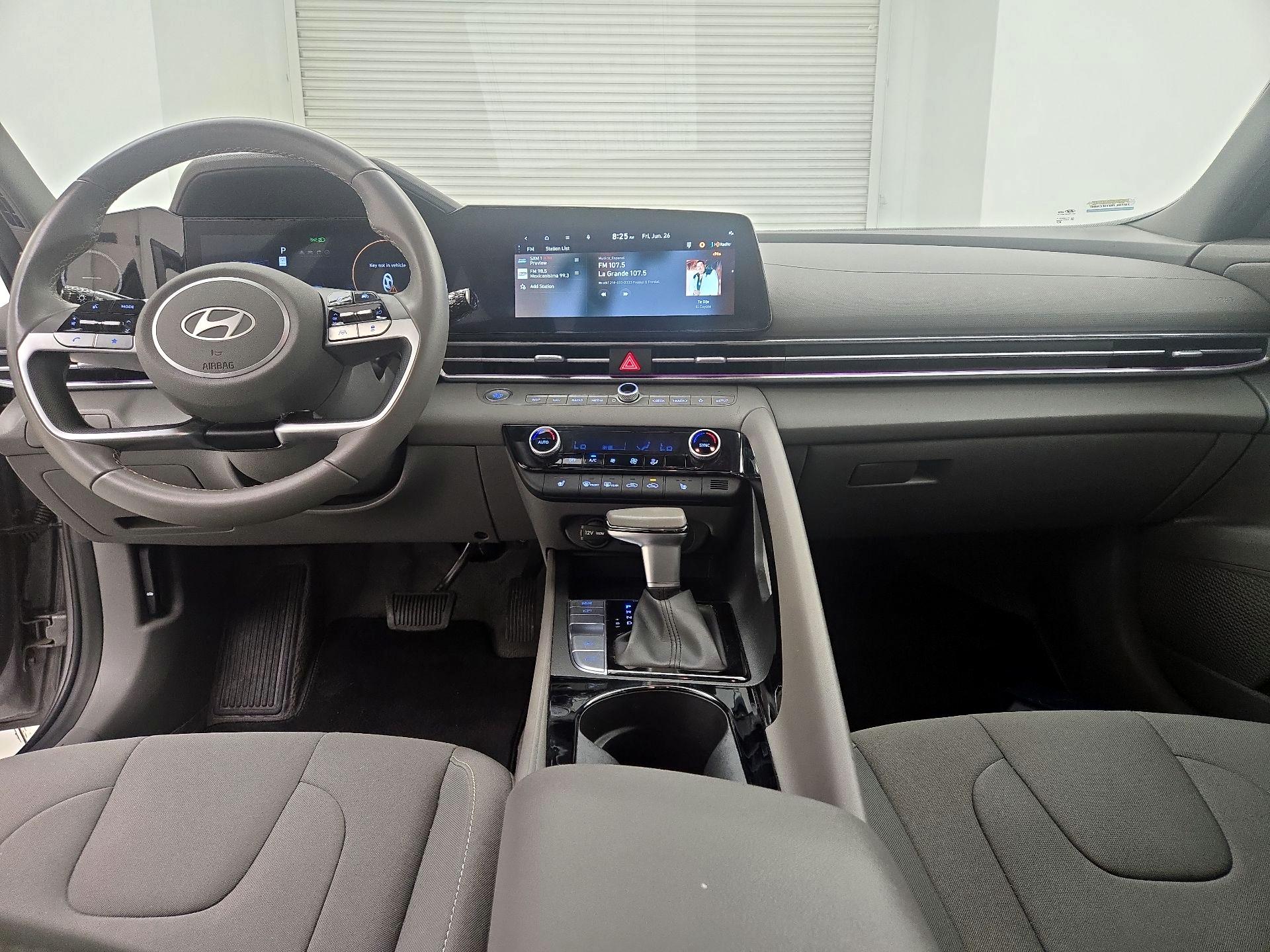 Thumbnail: 2024 Hyundai Elantra - 9