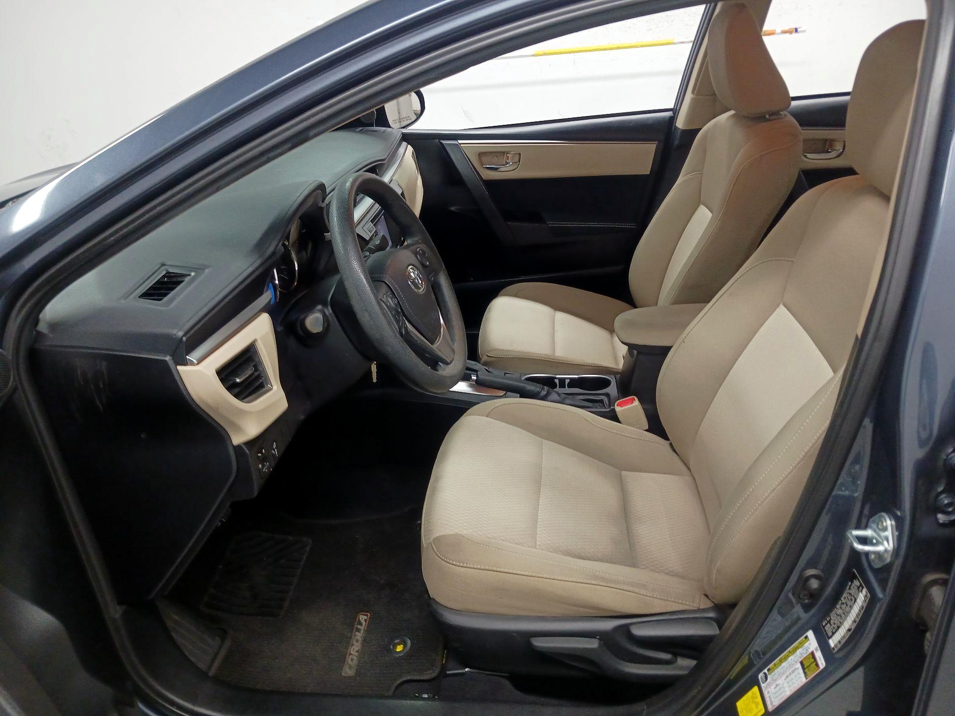 Thumbnail: 2014 Toyota Corolla - 11