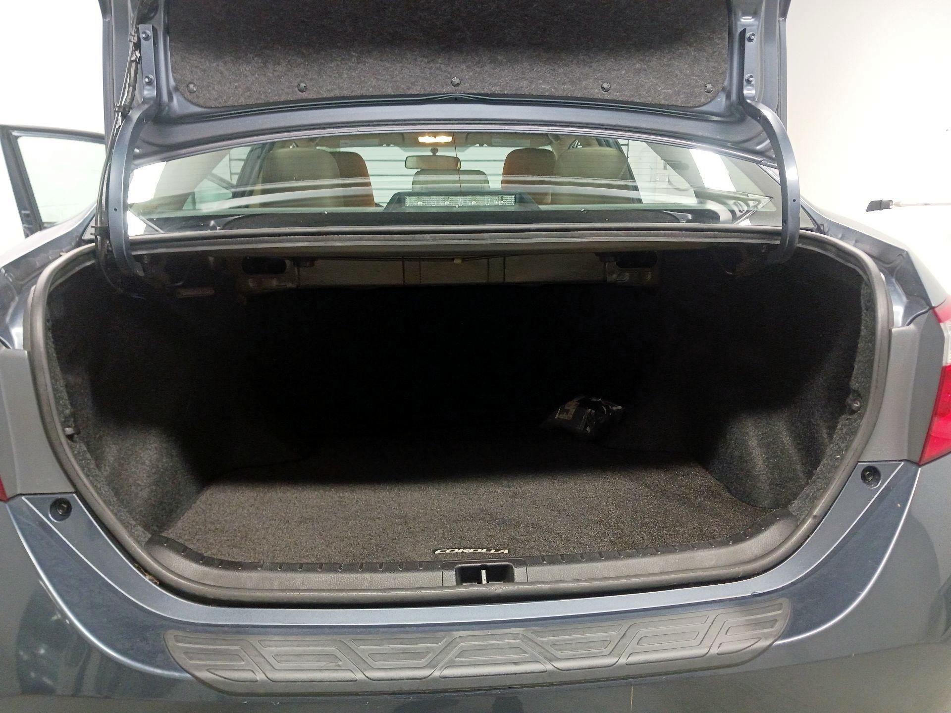 Thumbnail: 2014 Toyota Corolla - 20