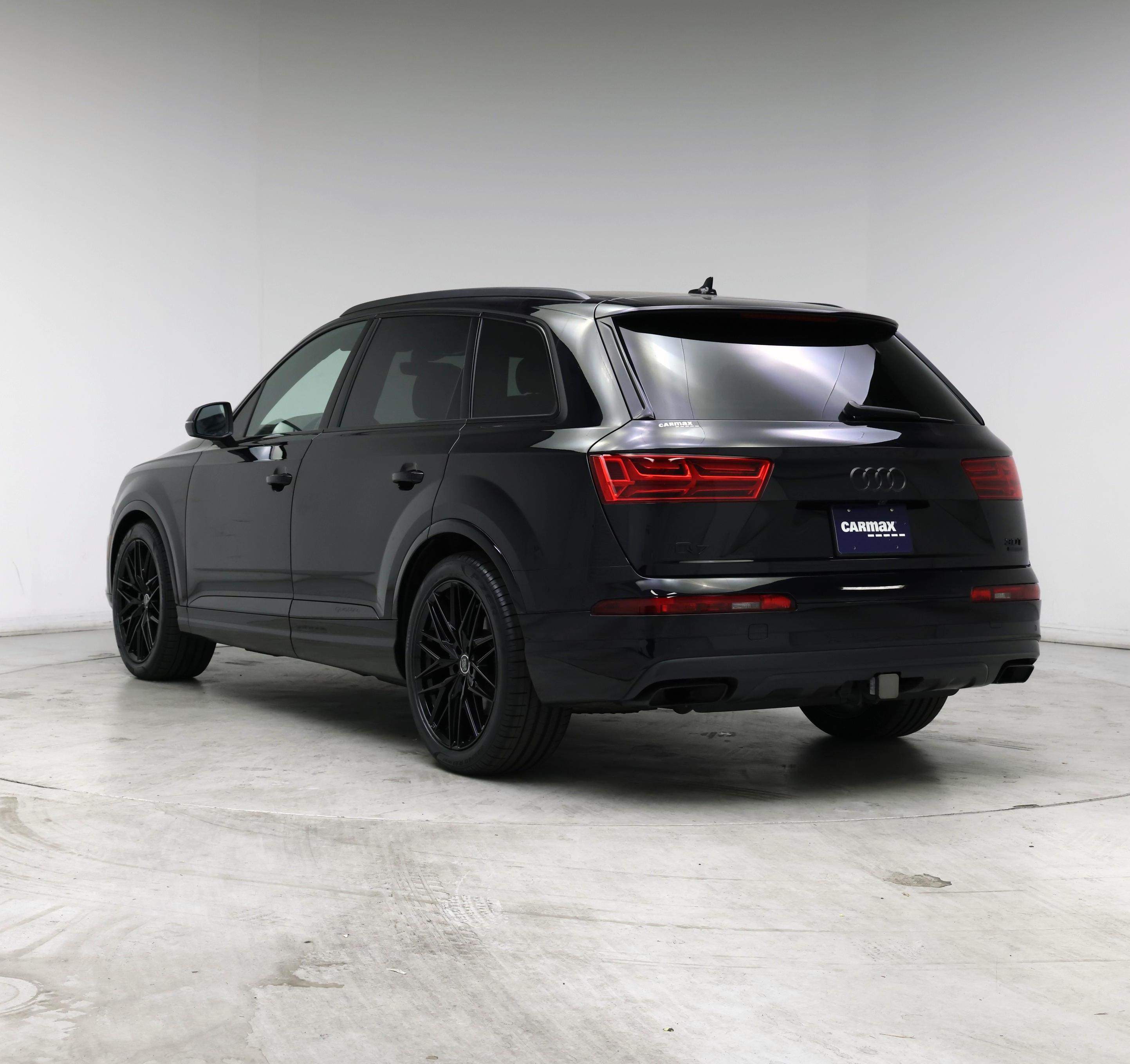 Thumbnail: 2018 Audi Q7 - 2