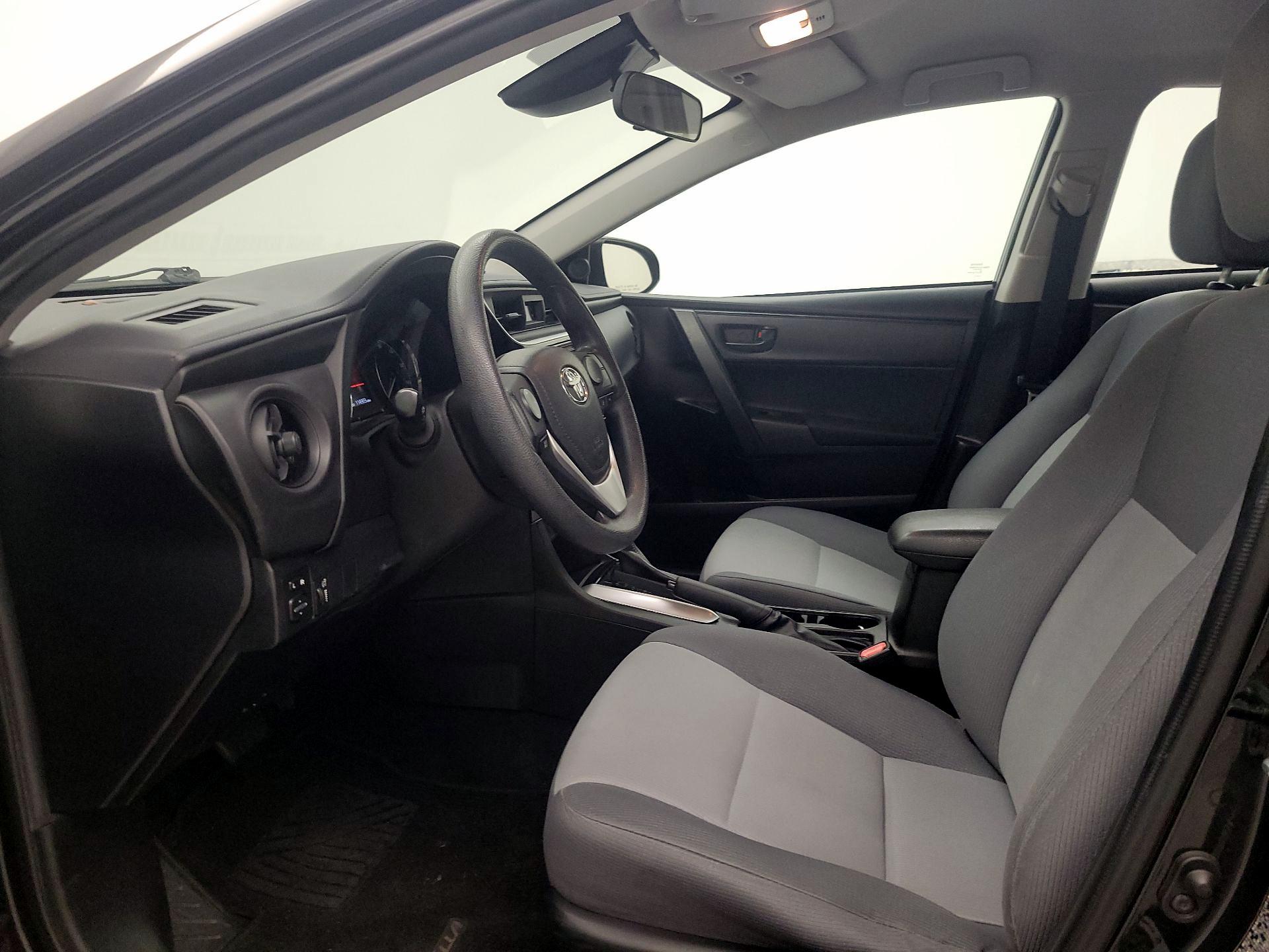 Thumbnail: 2017 Toyota Corolla - 11