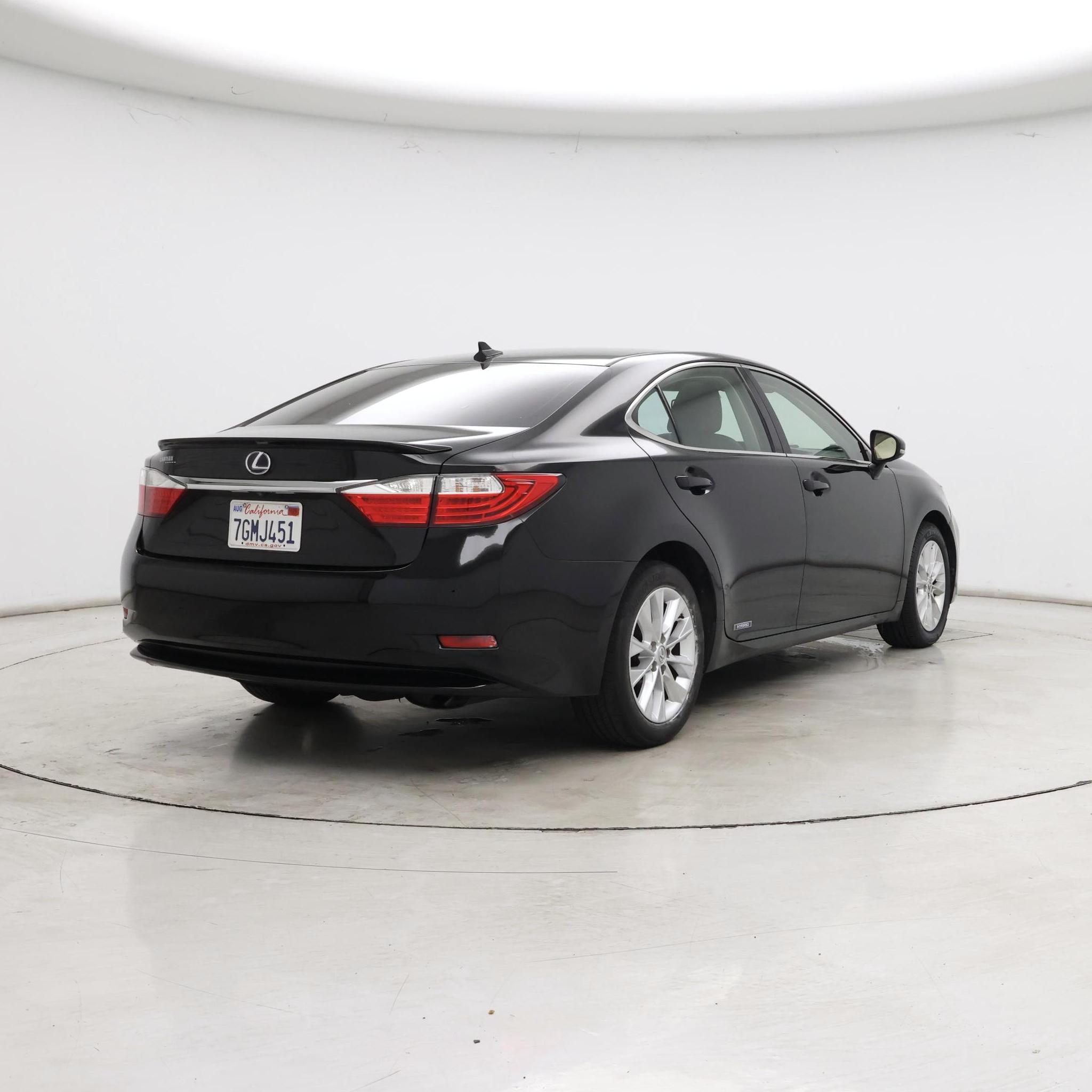 Thumbnail: 2014 Lexus ES - 8